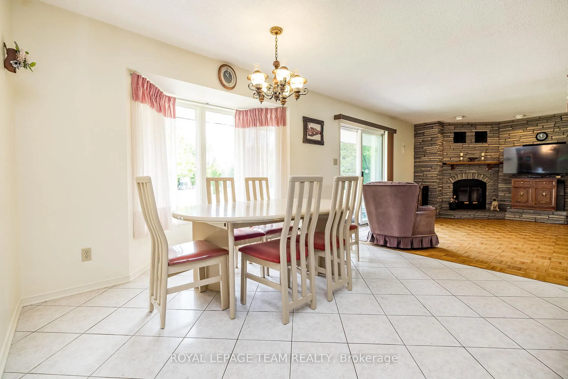 Photo 19 of 634 David Manchester Road, Ottawa, Huntley Ward (South West) — HOMEH