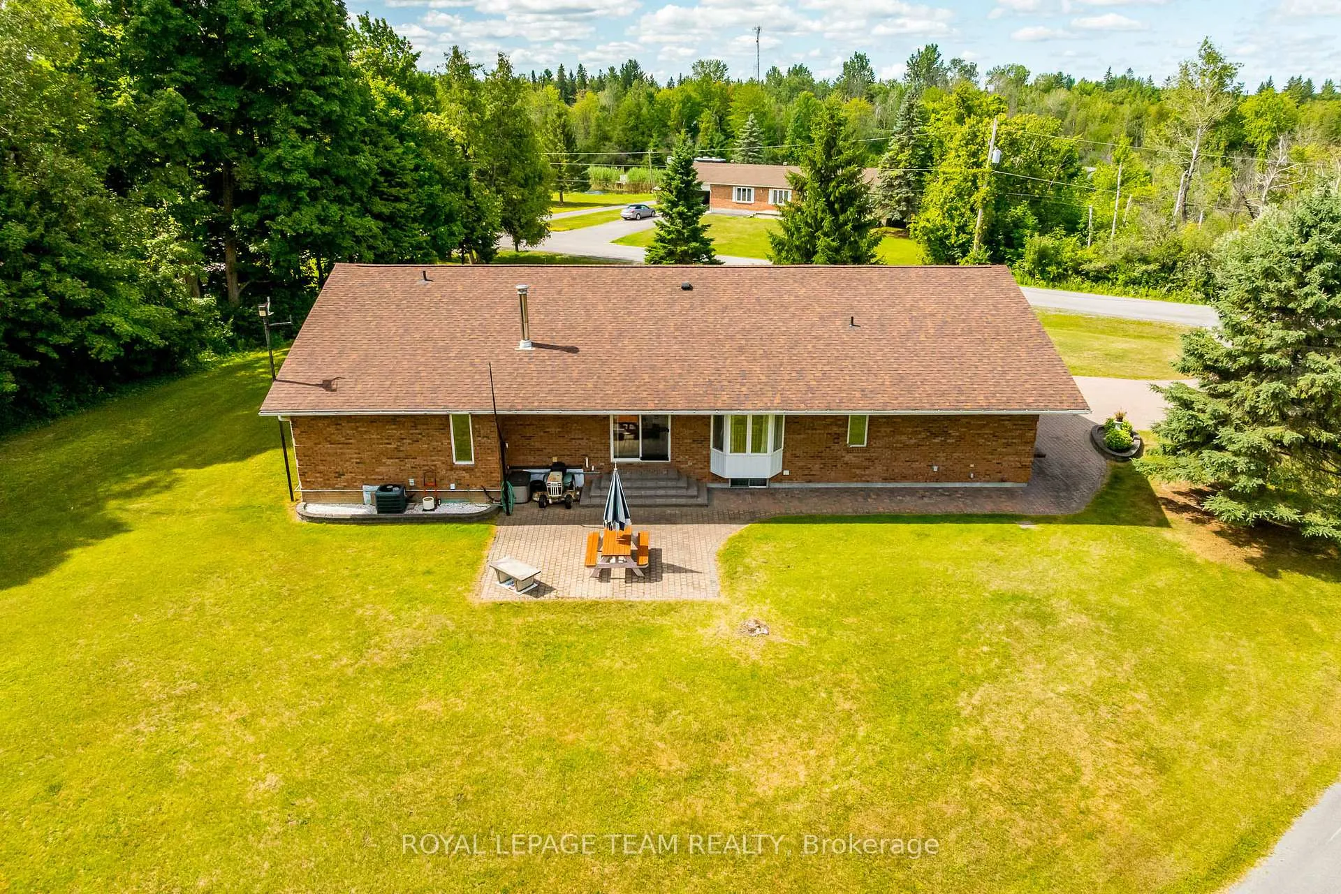 Photo 33 of 634 David Manchester Road, Ottawa, Huntley Ward (South West) — HOMEH