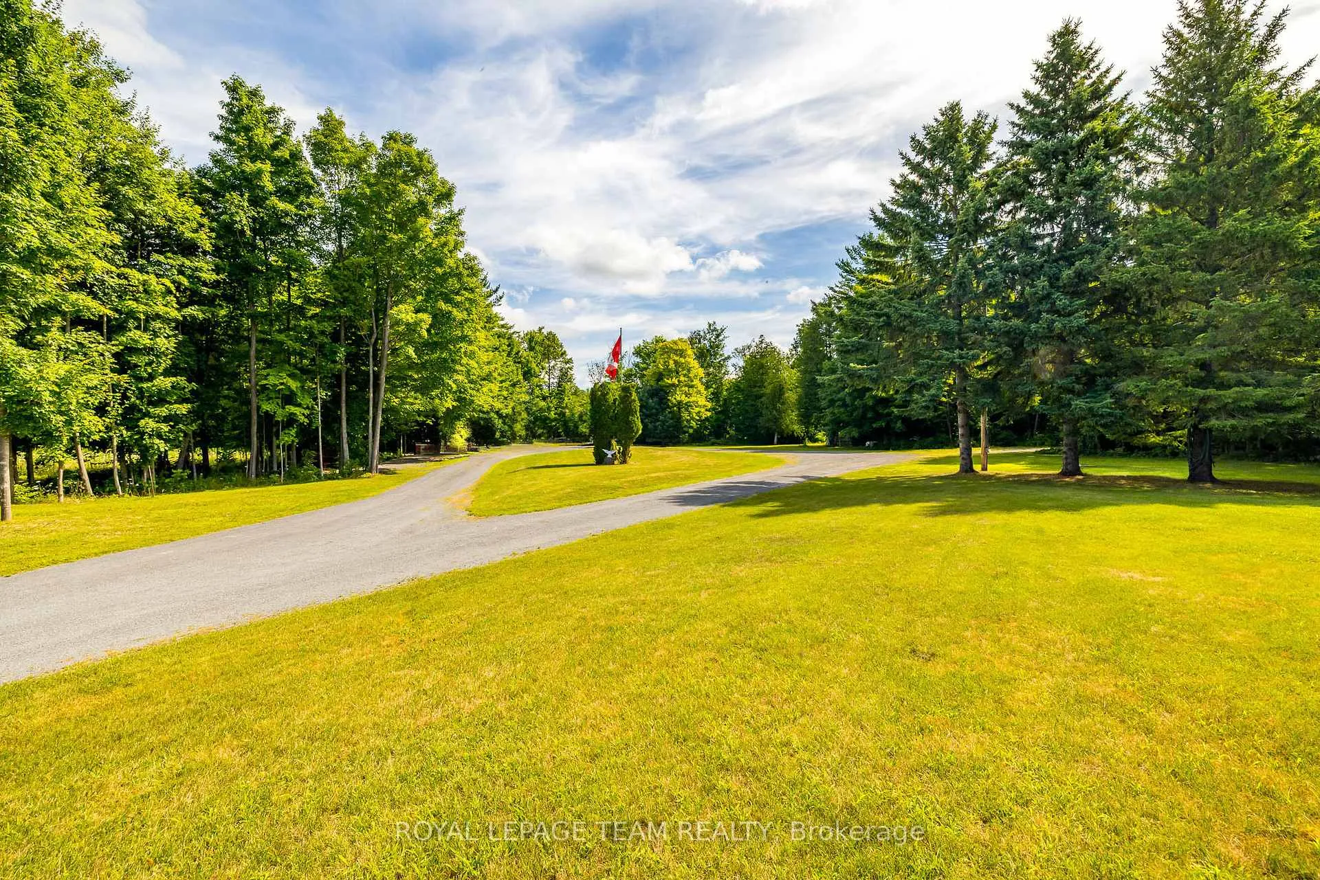 Photo 35 of 634 David Manchester Road, Ottawa, Huntley Ward (South West) — HOMEH