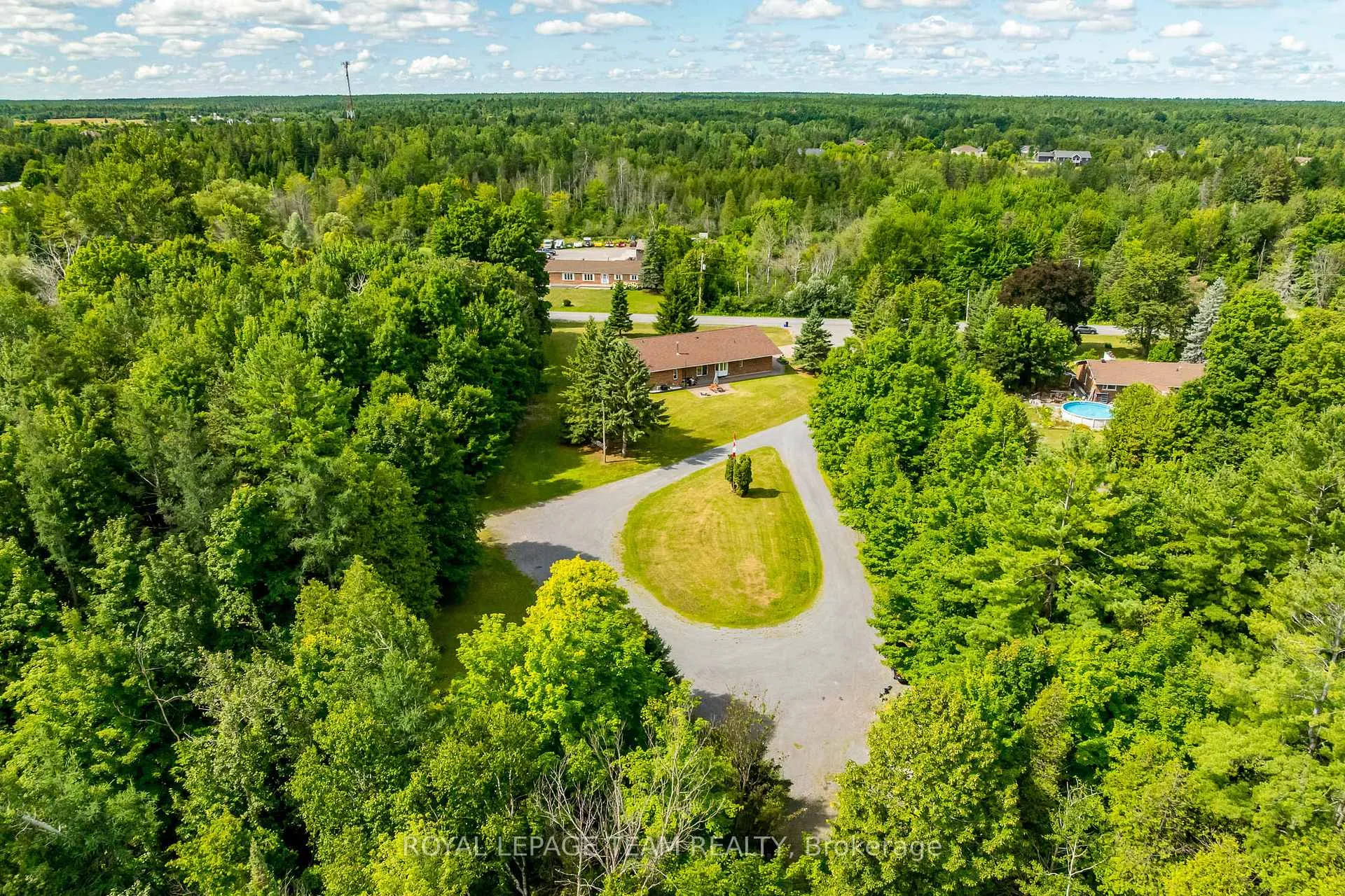Photo 36 of 634 David Manchester Road, Ottawa, Huntley Ward (South West) — HOMEH
