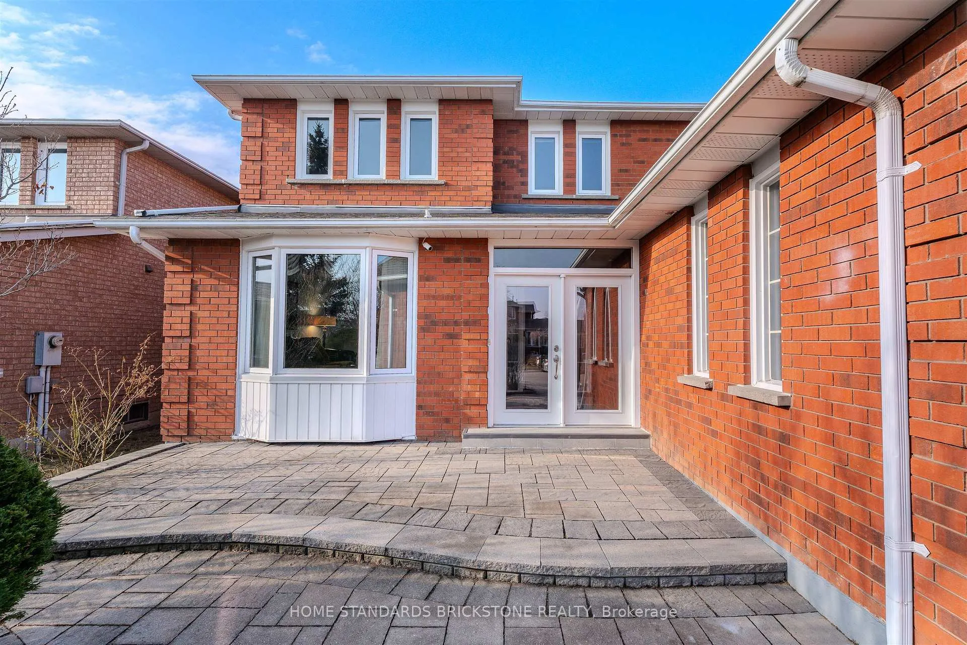 Photo 3 of 4538 Penhallow Road, Mississauga, East Credit — HOMEH