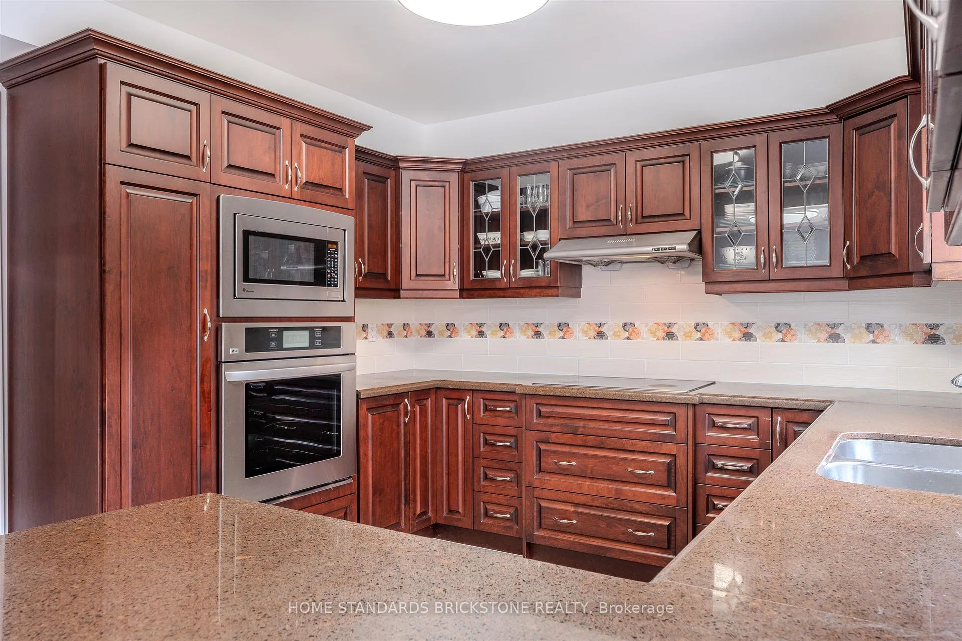 Photo 12 of 4538 Penhallow Road, Mississauga, East Credit — HOMEH