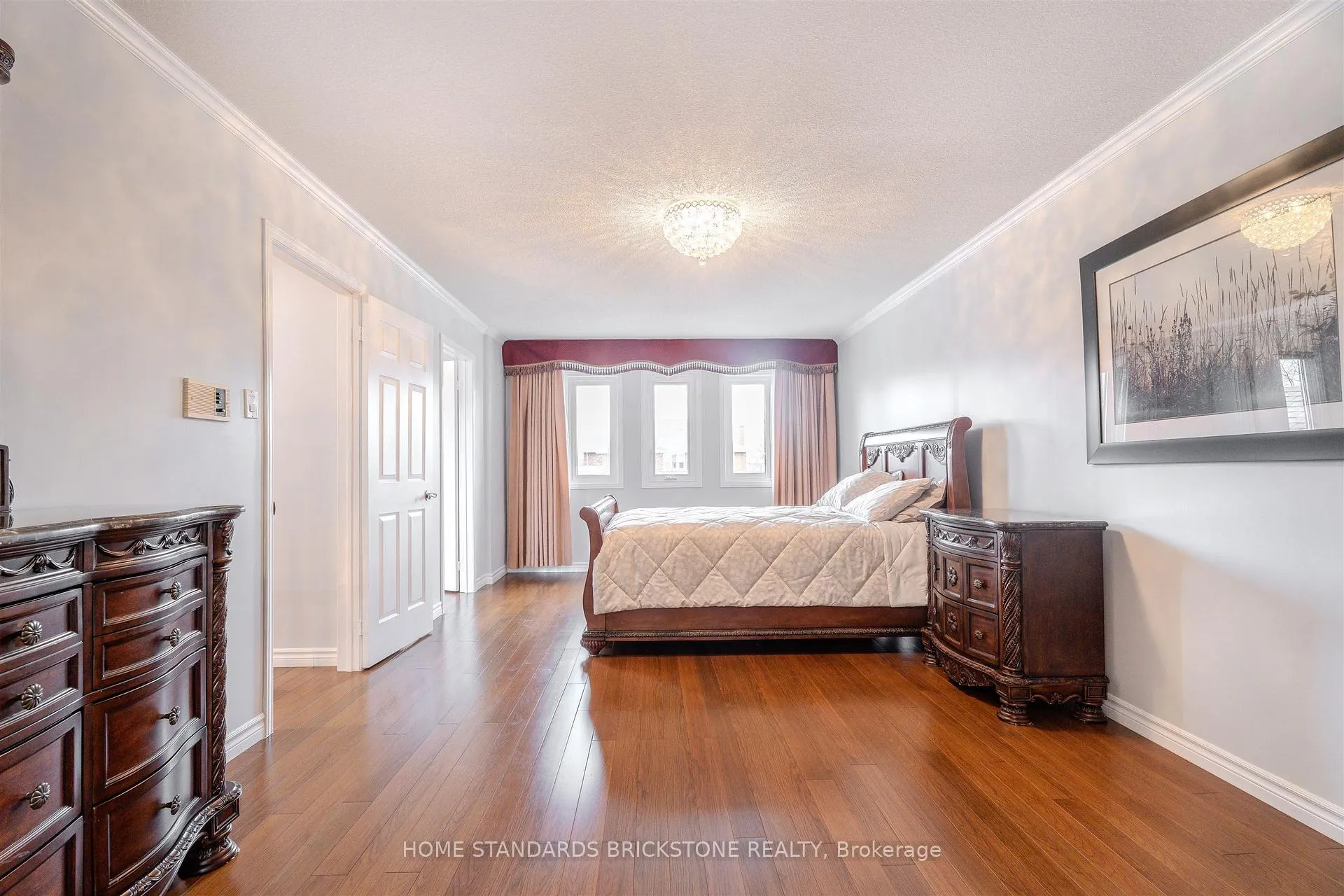 Photo 22 of 4538 Penhallow Road, Mississauga, East Credit — HOMEH