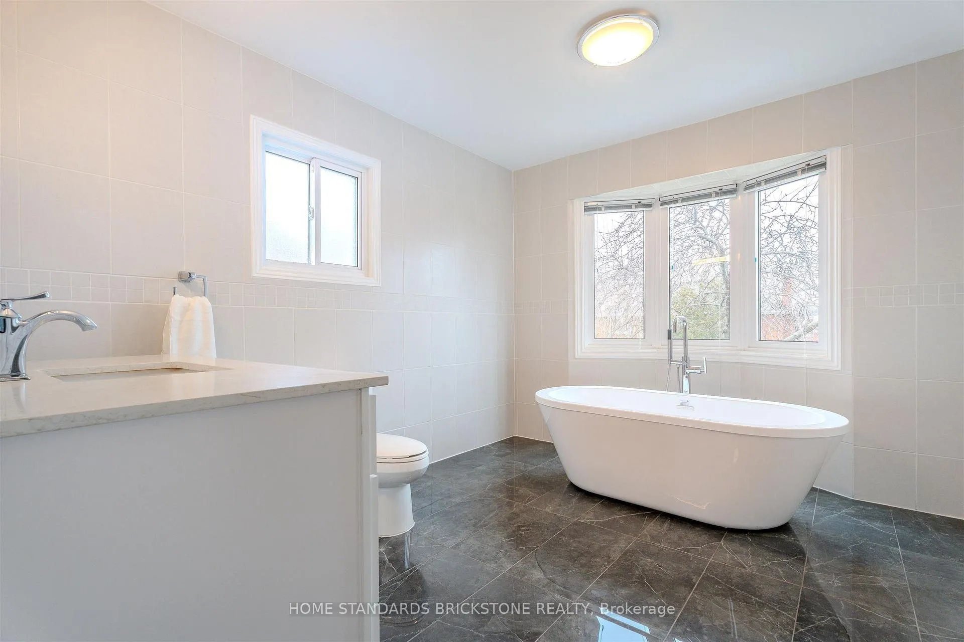 Photo 23 of 4538 Penhallow Road, Mississauga, East Credit — HOMEH