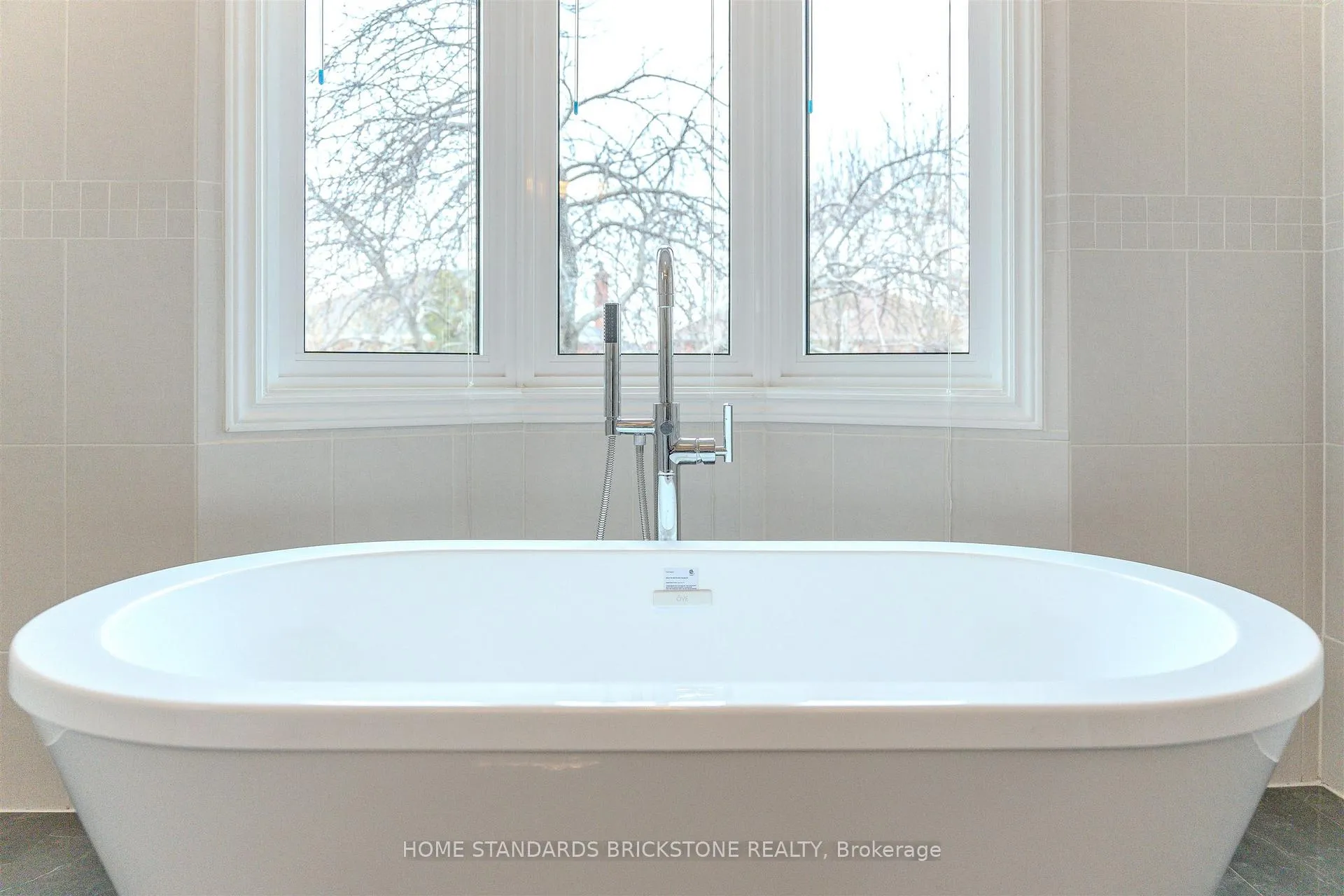 Photo 24 of 4538 Penhallow Road, Mississauga, East Credit — HOMEH