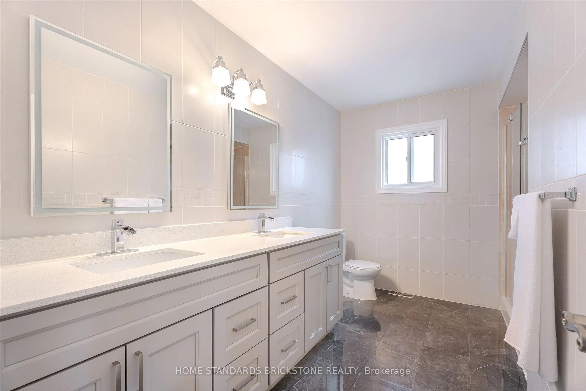 Photo 32 of 4538 Penhallow Road, Mississauga, East Credit — HOMEH