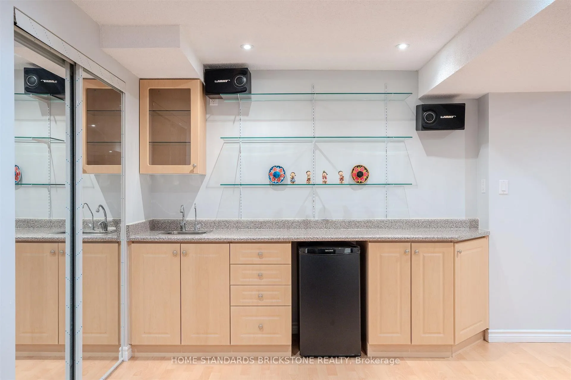 Photo 36 of 4538 Penhallow Road, Mississauga, East Credit — HOMEH