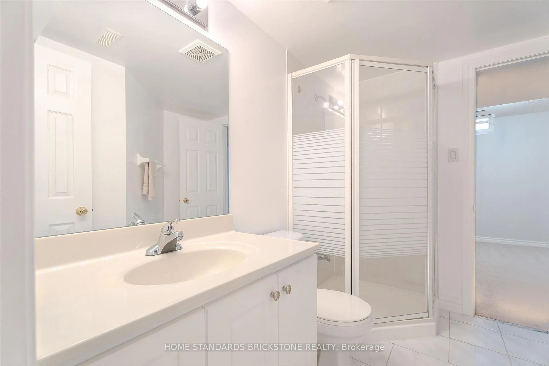 Photo 38 of 4538 Penhallow Road, Mississauga, East Credit — HOMEH
