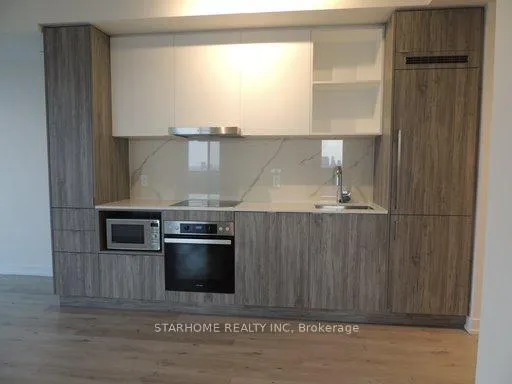 Photo 6 of Unit 5503, 138 Downes Street, Seguin, Waterfront Communities — HOMEH