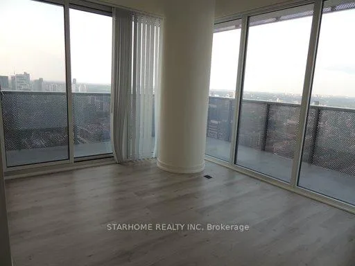 Photo 19 of Unit 5503, 138 Downes Street, Seguin, Waterfront Communities — HOMEH