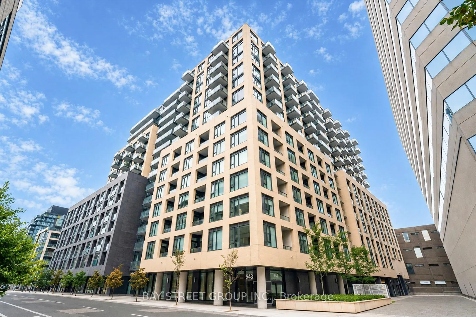 Front of Unit 701, 543 Richmond Street W