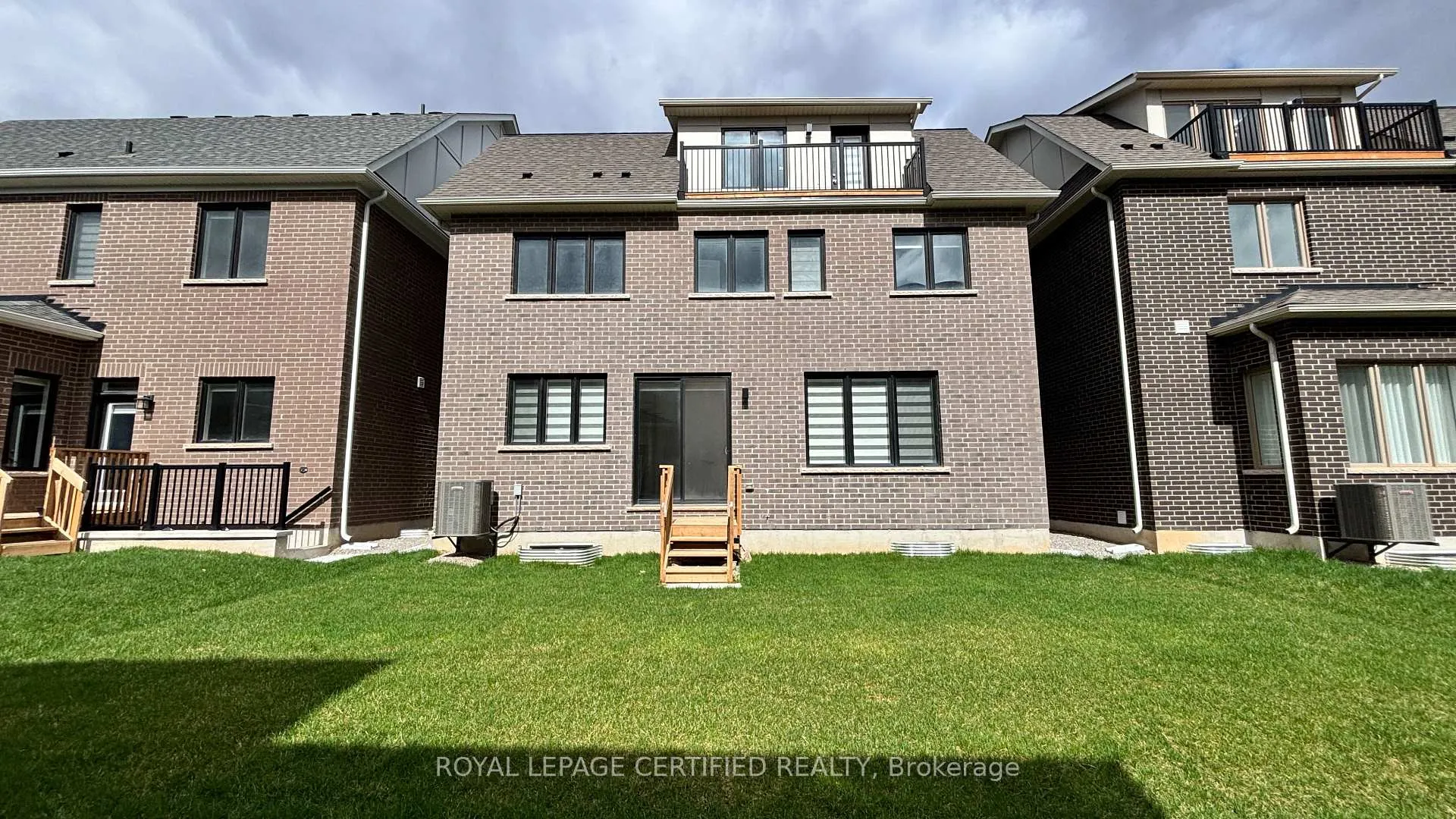 Photo 2 of 3281 Mariner Pass, Oakville, Glenorchy — HOMEH