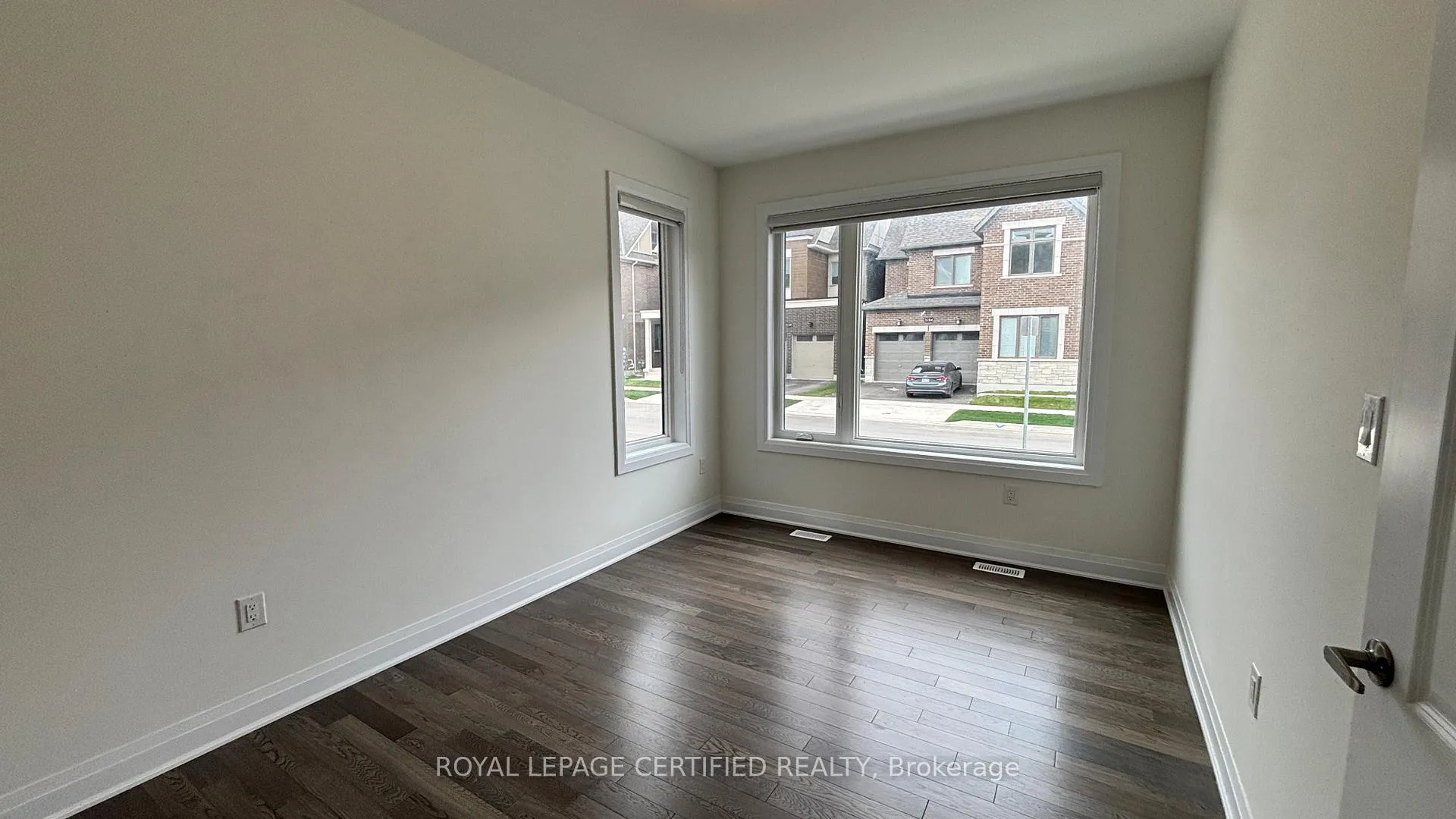 Photo 3 of 3281 Mariner Pass, Oakville, Glenorchy — HOMEH