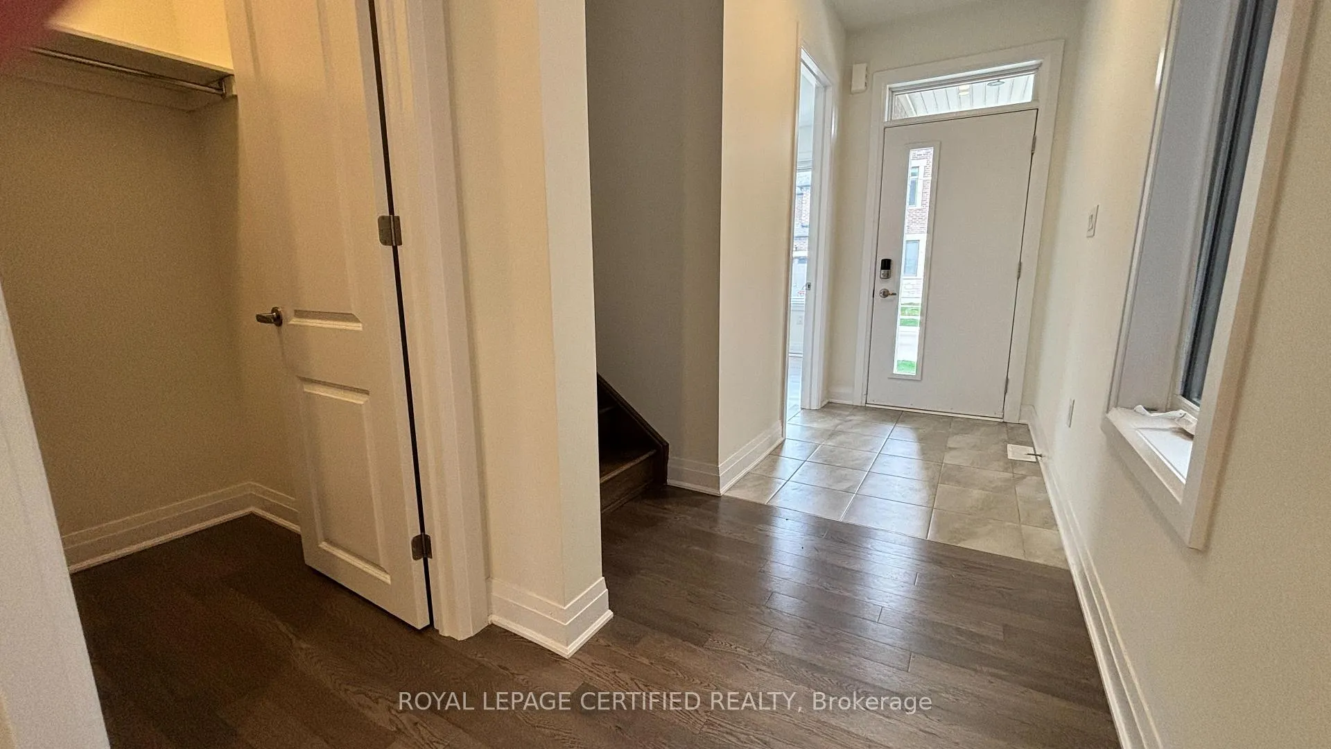 Photo 5 of 3281 Mariner Pass, Oakville, Glenorchy — HOMEH