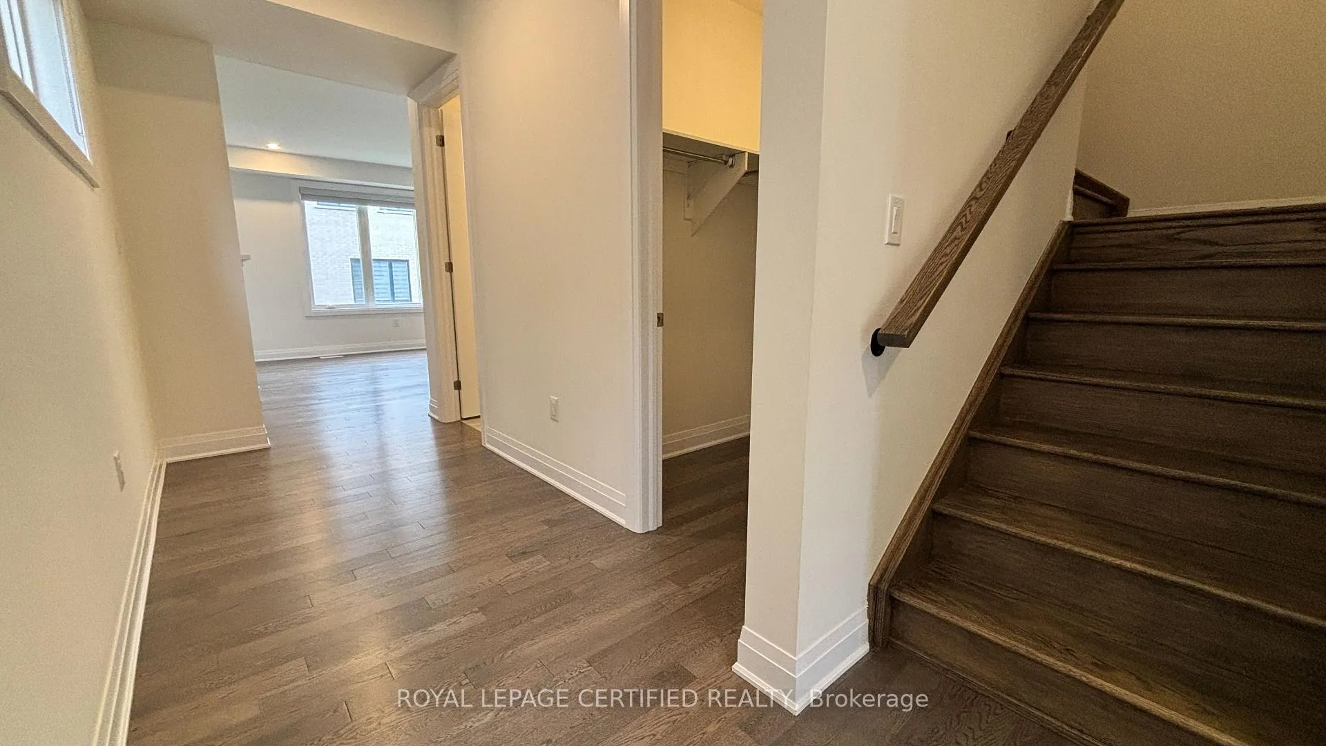 Photo 7 of 3281 Mariner Pass, Oakville, Glenorchy — HOMEH