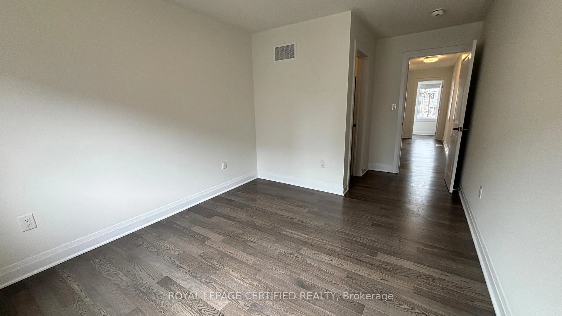 Photo 17 of 3281 Mariner Pass, Oakville, Glenorchy — HOMEH