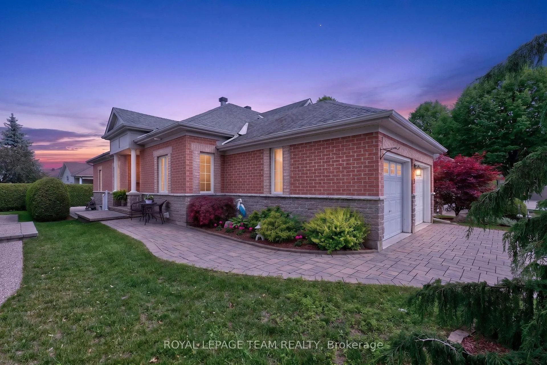 Photo 2 of 3 Goldora Private, Ottawa, Kanata - Kanata Lakes/Heritage Hills — HOMEH