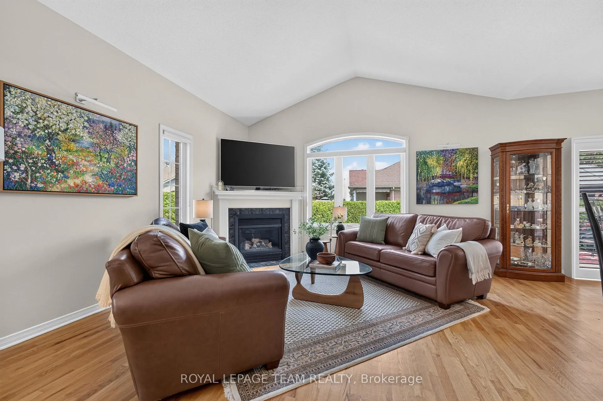 Photo 10 of 3 Goldora Private, Ottawa, Kanata - Kanata Lakes/Heritage Hills — HOMEH