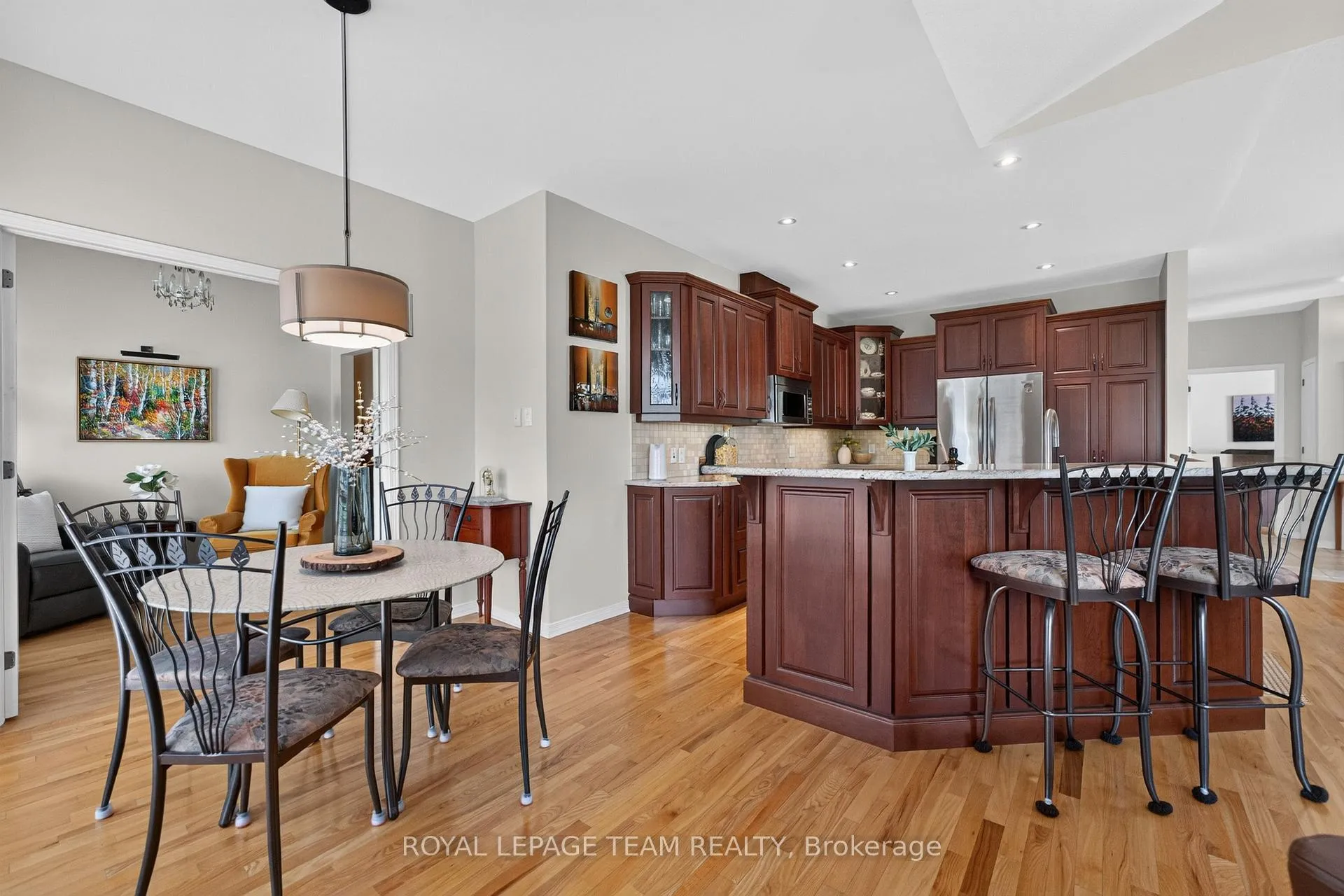 Photo 18 of 3 Goldora Private, Ottawa, Kanata - Kanata Lakes/Heritage Hills — HOMEH