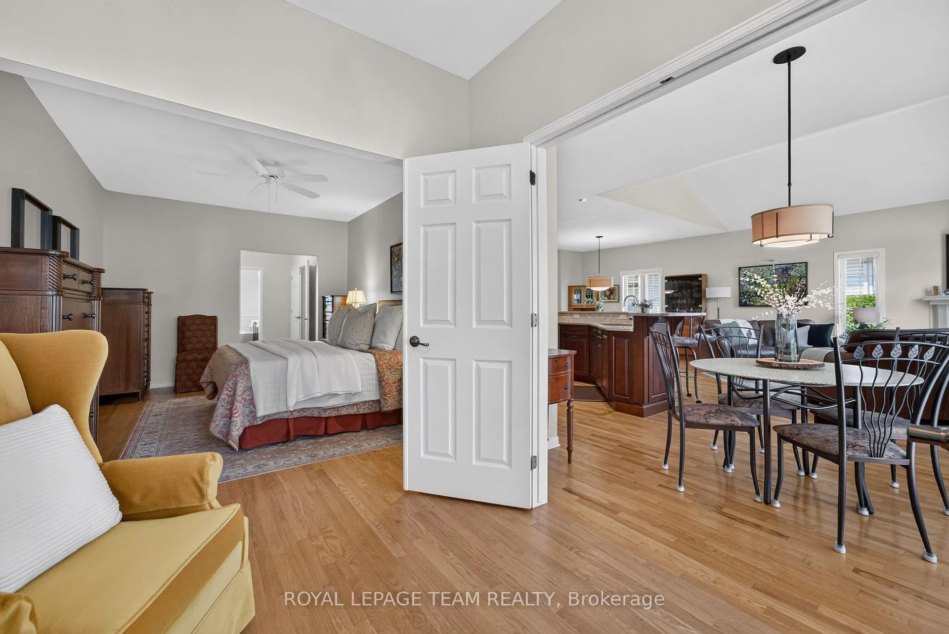 Photo 20 of 3 Goldora Private, Ottawa, Kanata - Kanata Lakes/Heritage Hills — HOMEH