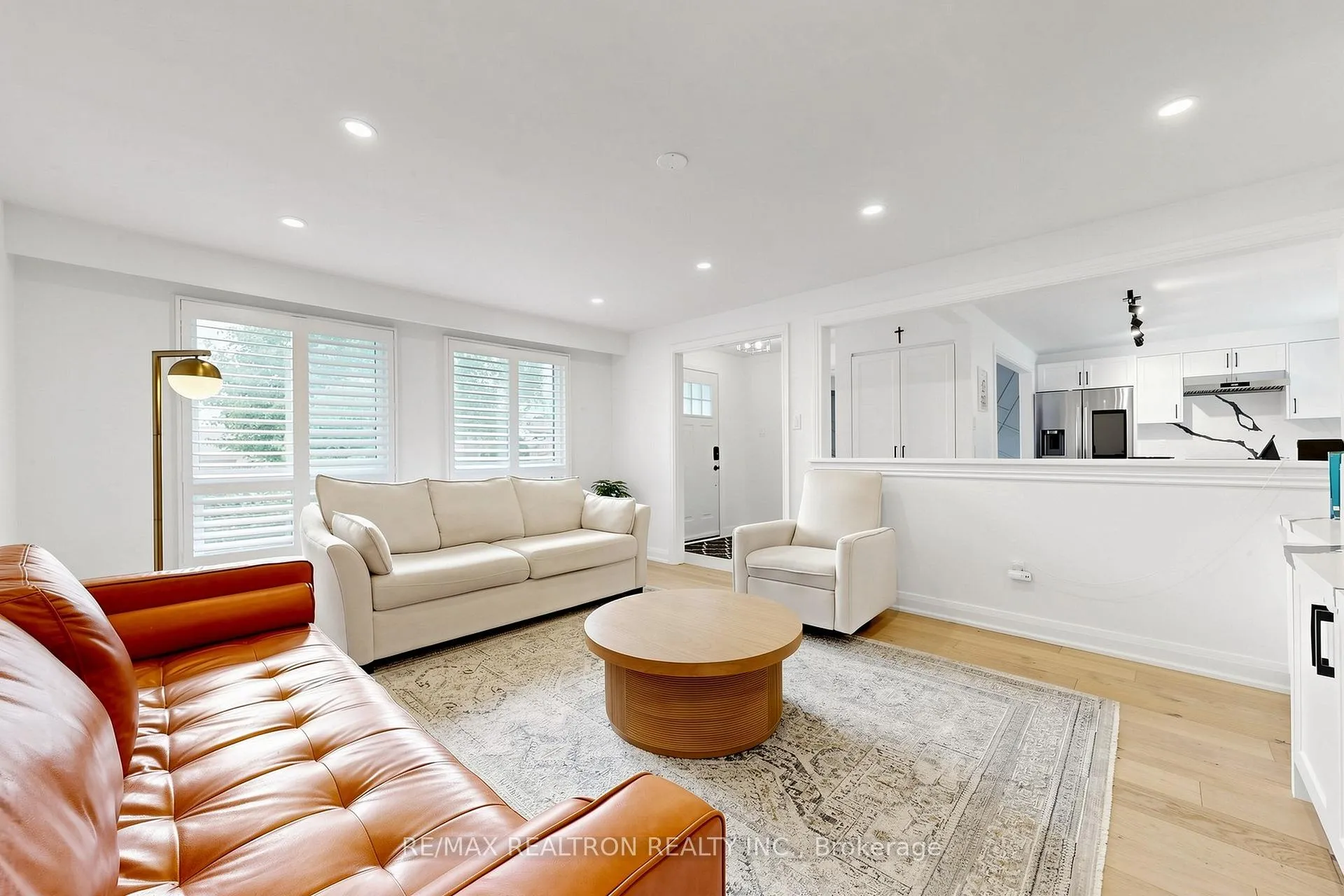Photo 6 of 6 Dorling Avenue, Ajax, South East — HOMEH