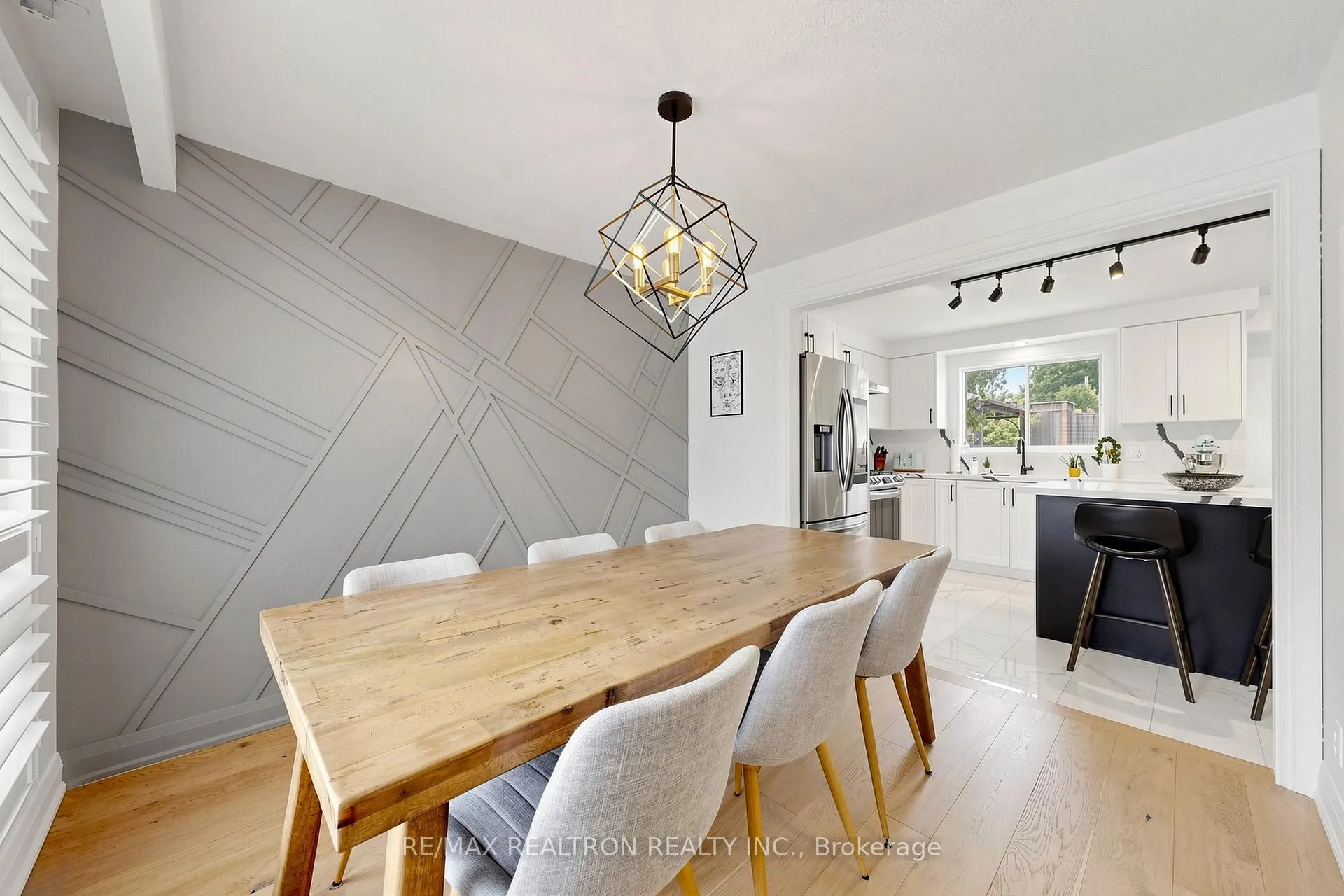 Photo 12 of 6 Dorling Avenue, Ajax, South East — HOMEH