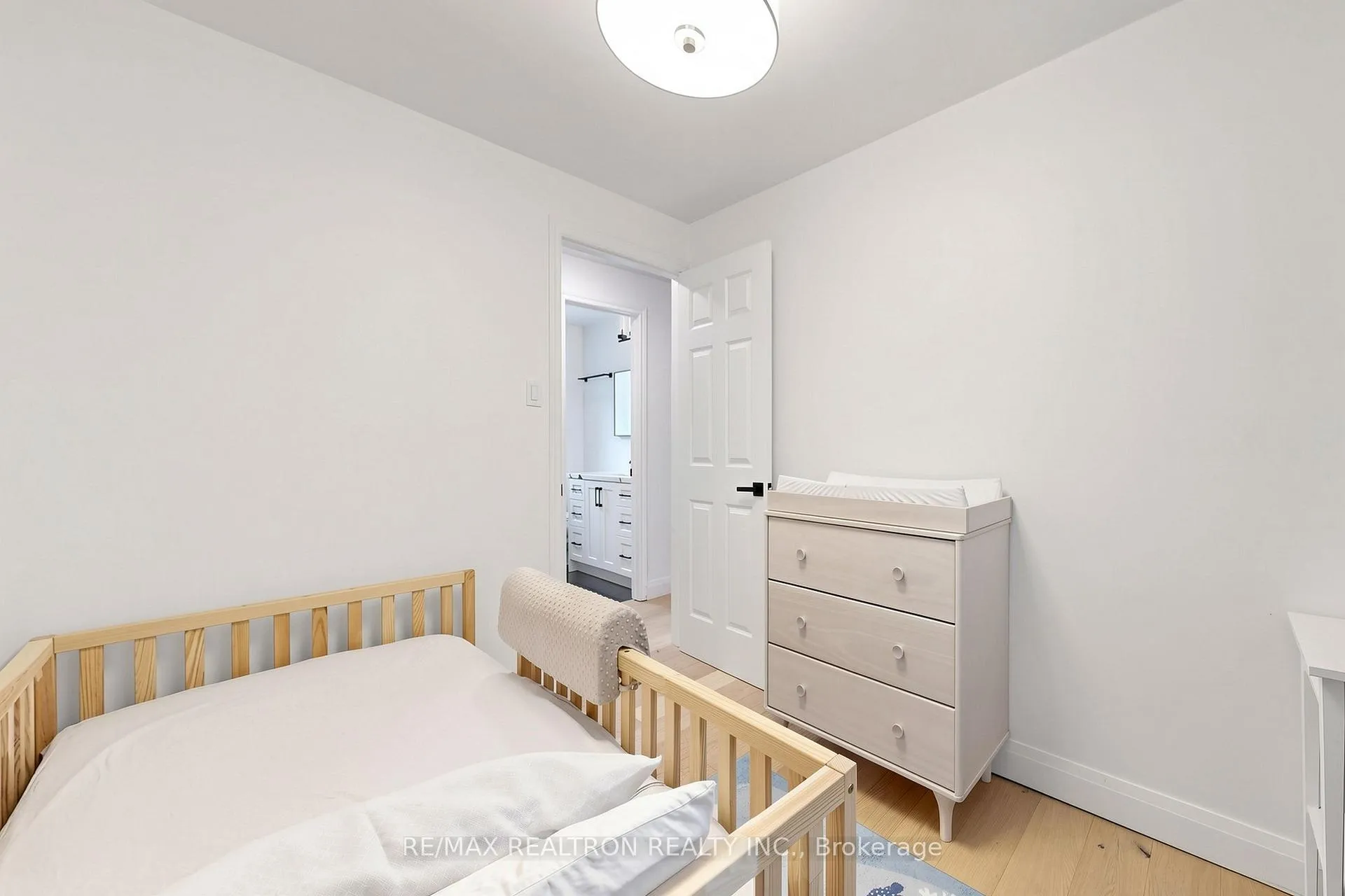 Photo 26 of 6 Dorling Avenue, Ajax, South East — HOMEH