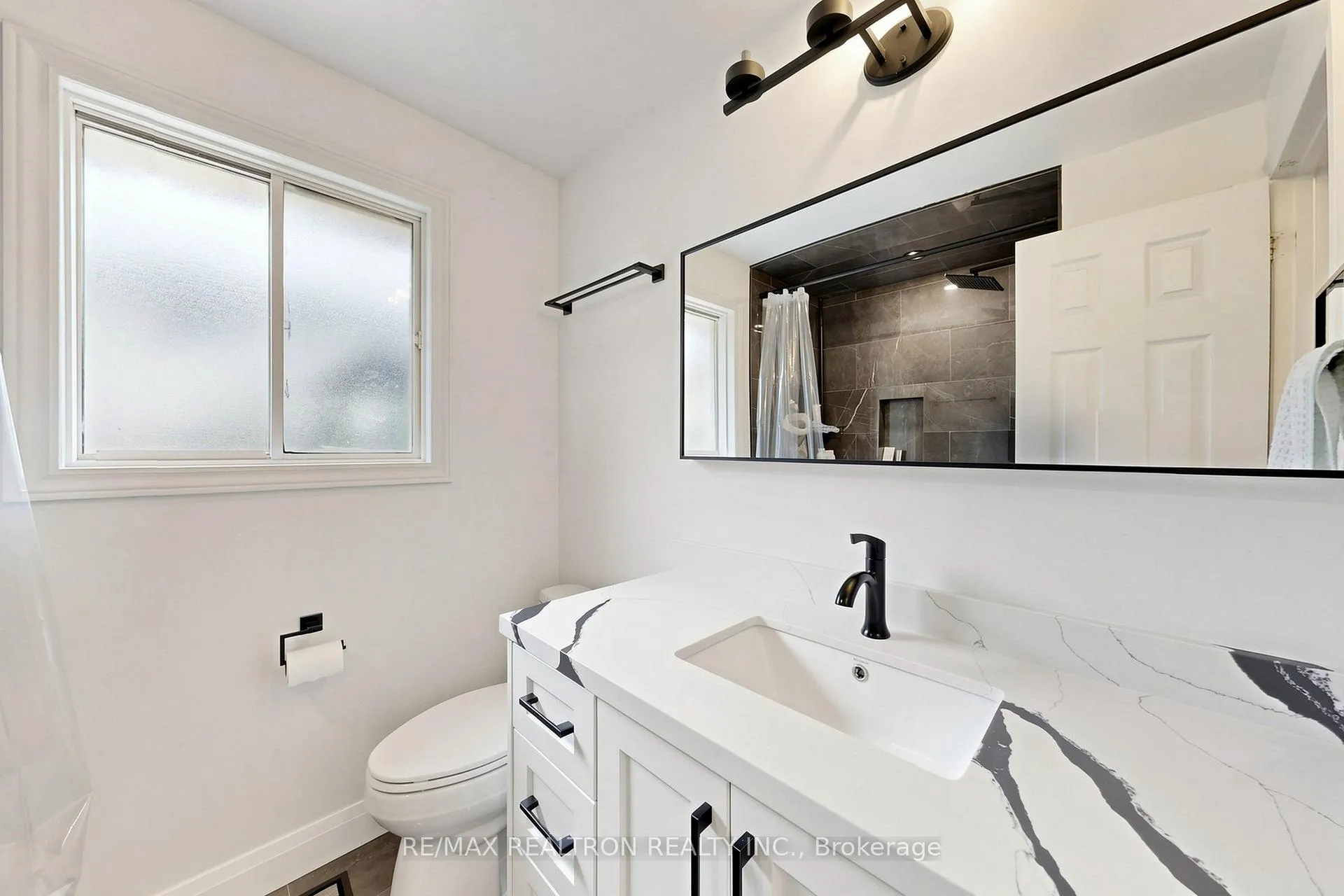 Photo 28 of 6 Dorling Avenue, Ajax, South East — HOMEH