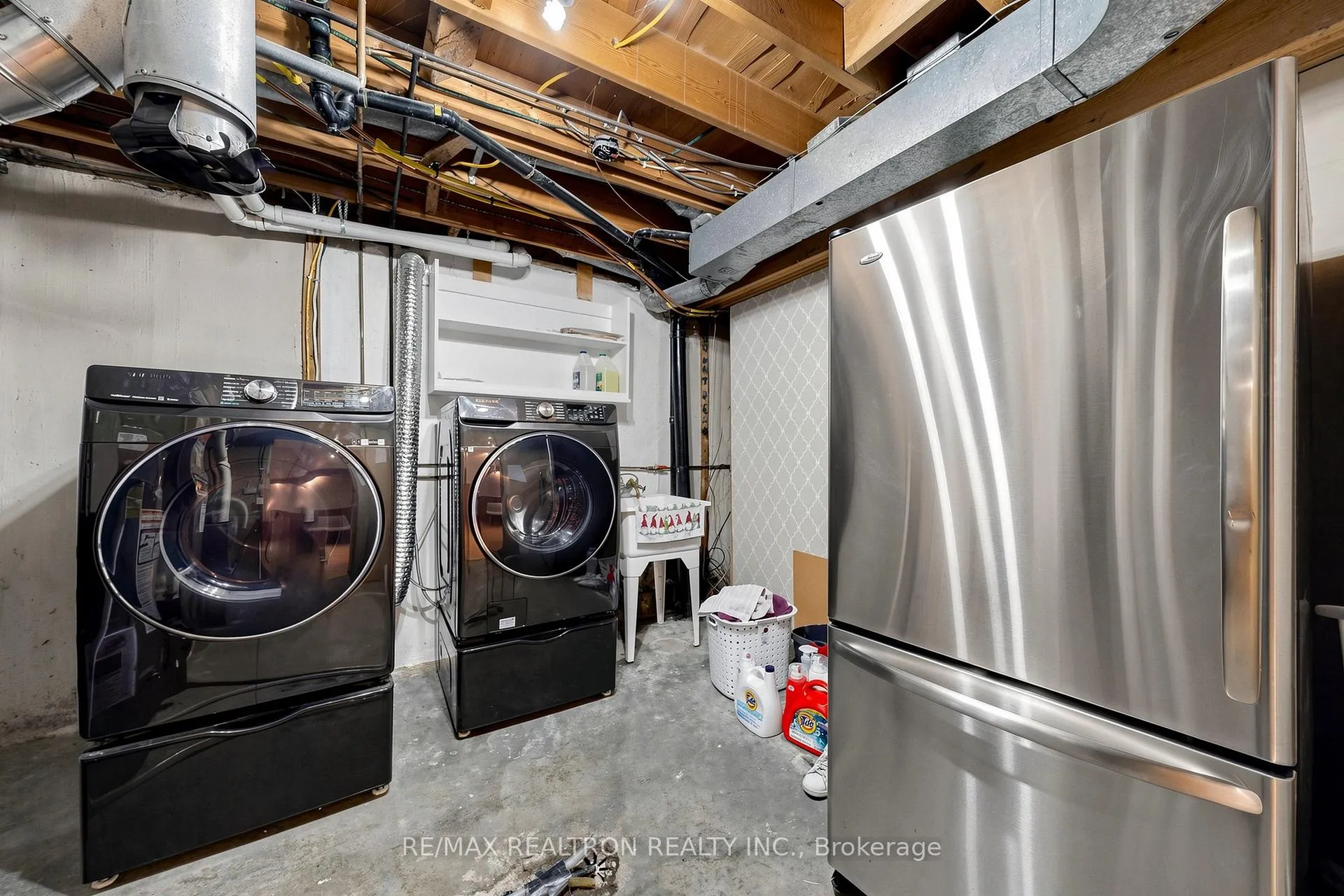 Photo 39 of 6 Dorling Avenue, Ajax, South East — HOMEH