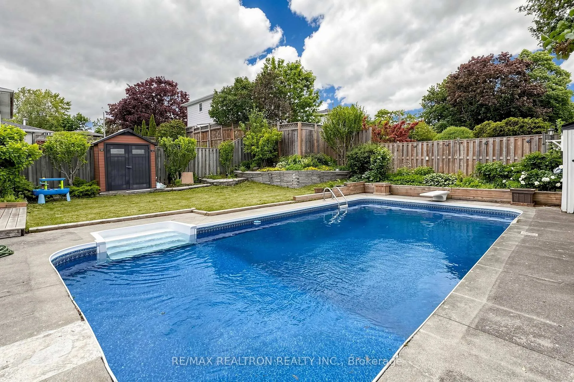 Photo 47 of 6 Dorling Avenue, Ajax, South East — HOMEH