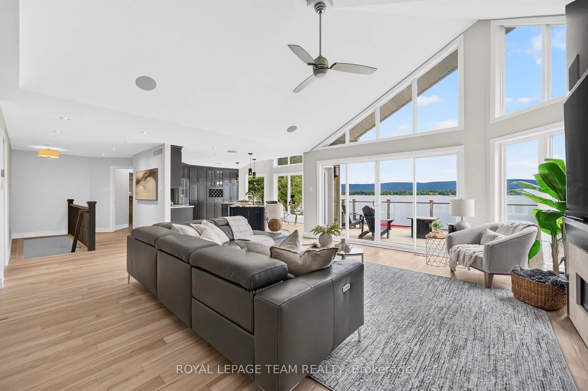 Photo 23 of 3778 Armitage Avenue, Ottawa, Dunrobin Shores — HOMEH
