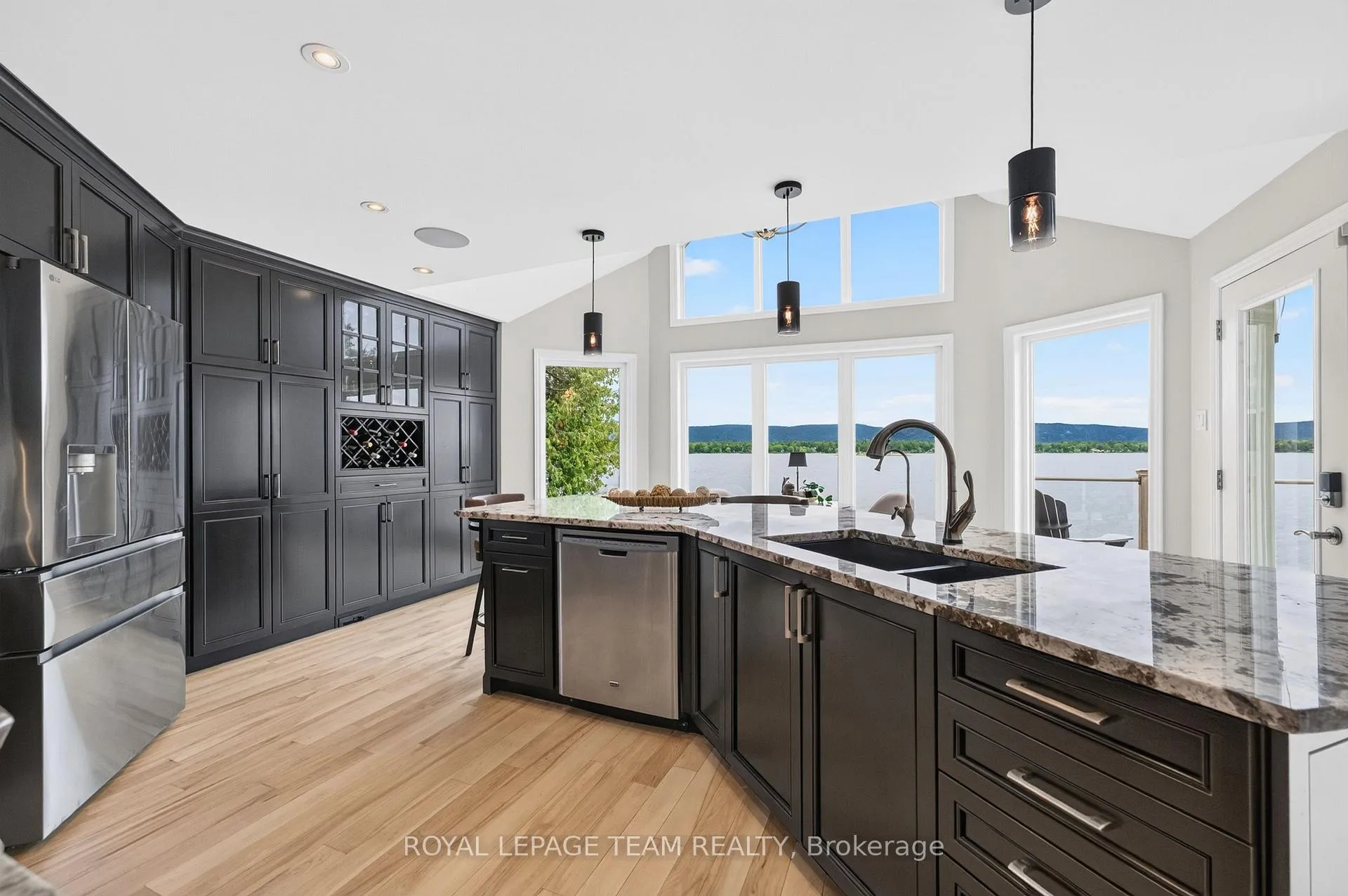 Photo 32 of 3778 Armitage Avenue, Ottawa, Dunrobin Shores — HOMEH