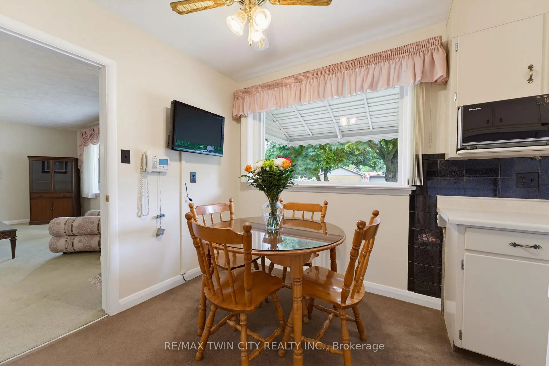 Photo 15 of 42 Highman Avenue, Cambridge — HOMEH