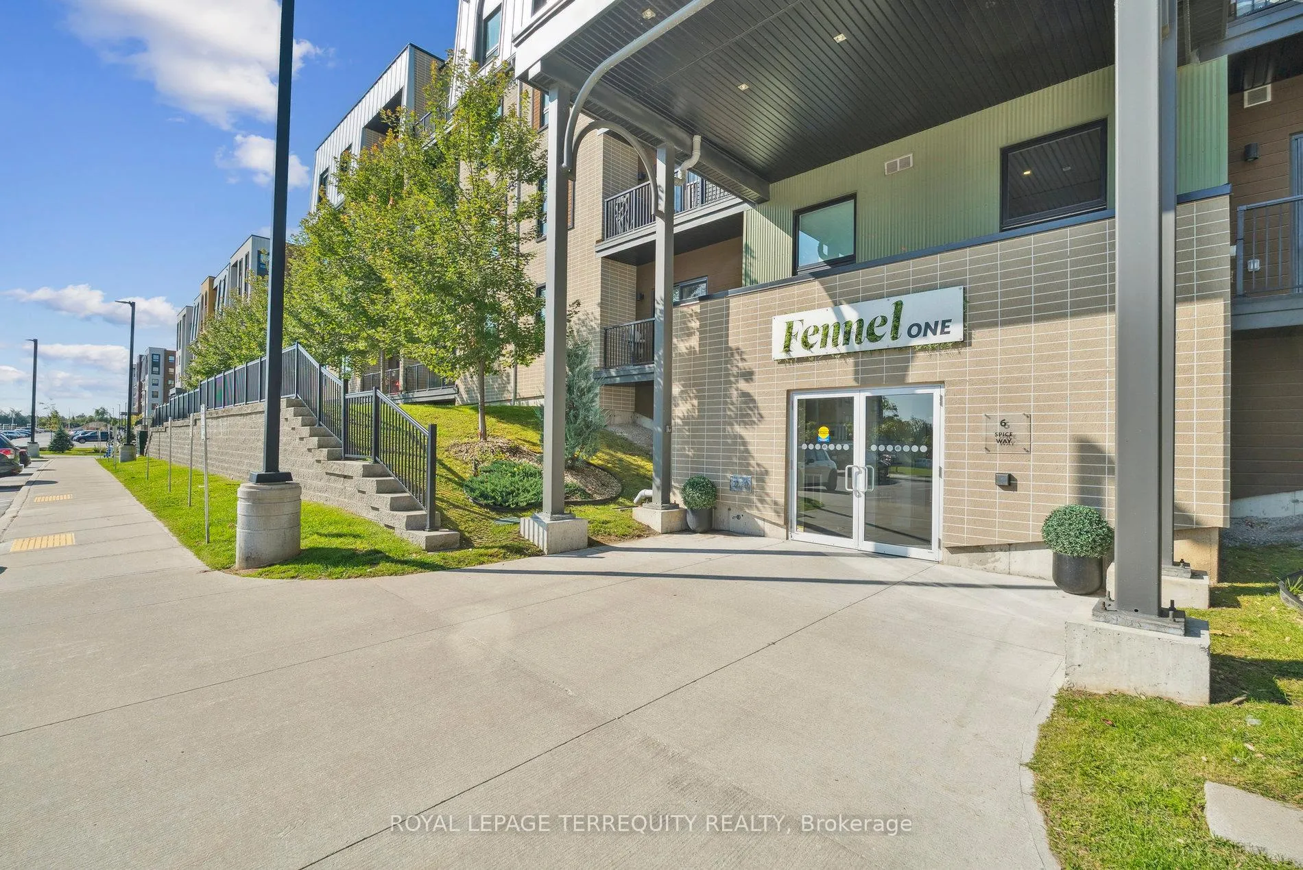 Photo 5 of Unit 102, 6 Spice Way, Barrie, Rural Barrie Southeast — HOMEH