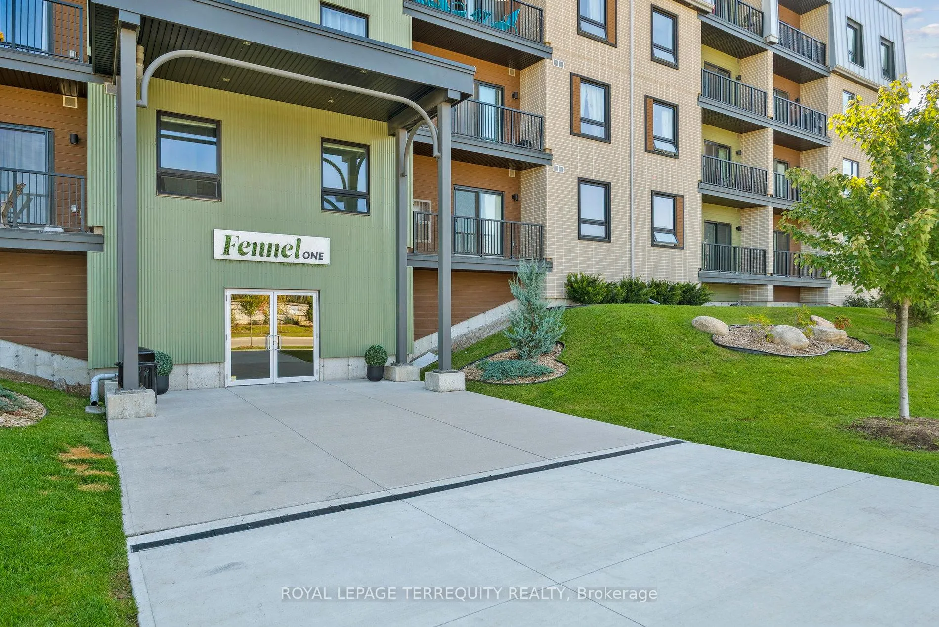 Photo 8 of Unit 102, 6 Spice Way, Barrie, Rural Barrie Southeast — HOMEH