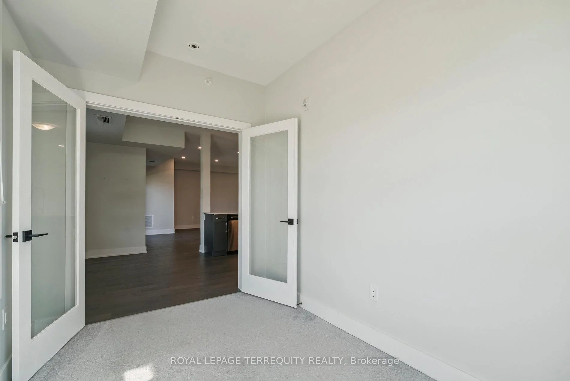 Photo 36 of Unit 102, 6 Spice Way, Barrie, Rural Barrie Southeast — HOMEH