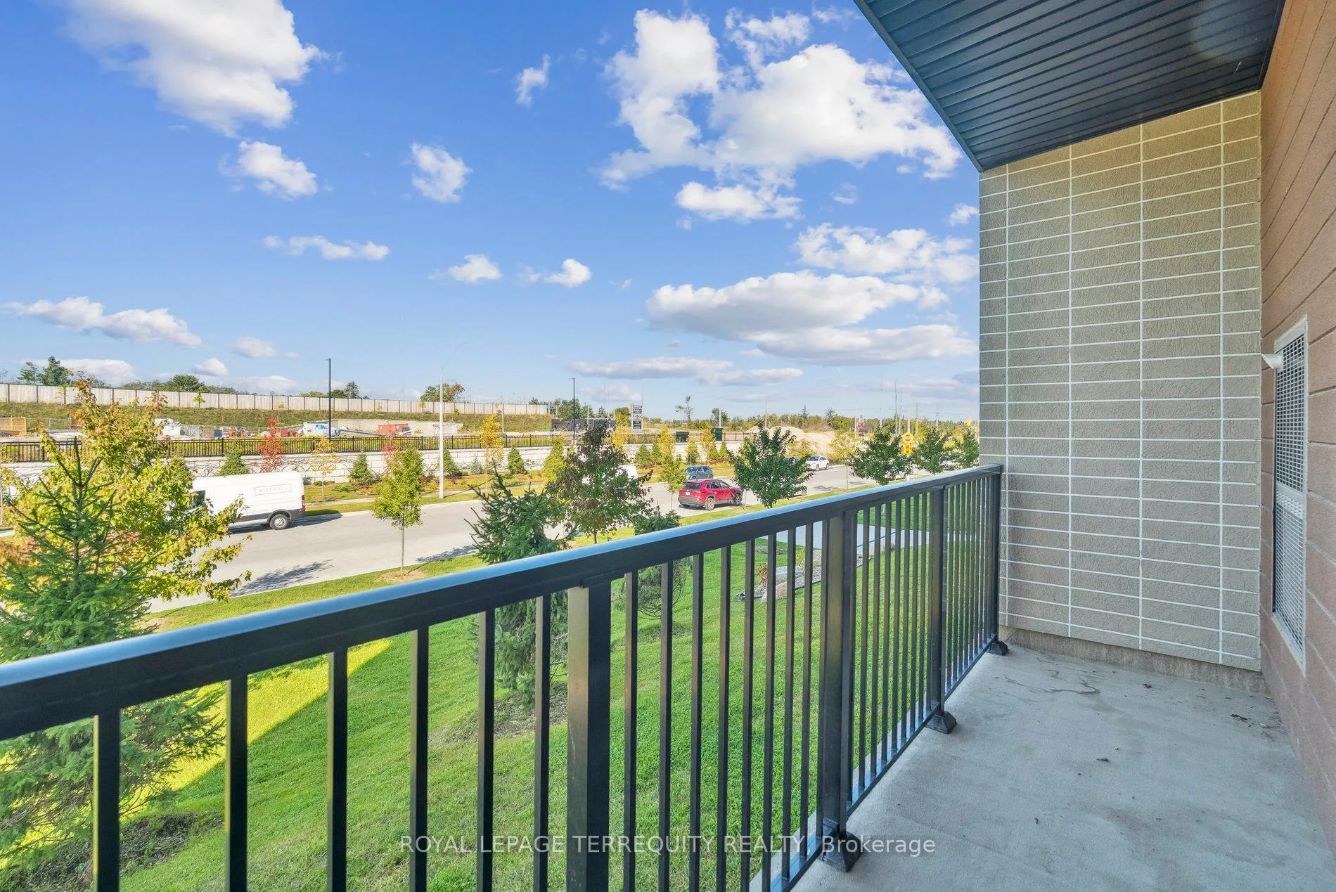 Photo 42 of Unit 102, 6 Spice Way, Barrie, Rural Barrie Southeast — HOMEH