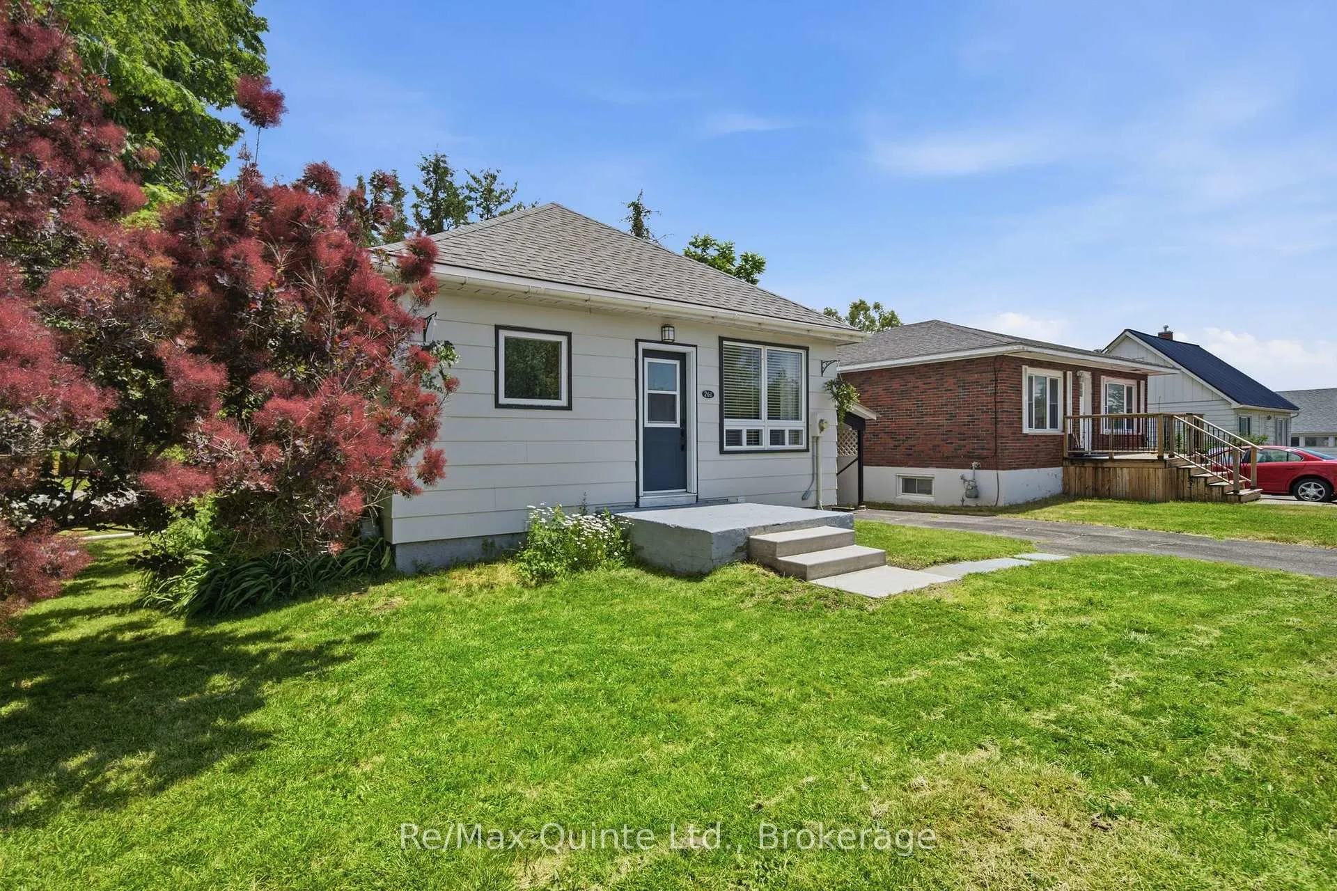 Photo 3 of 261 Sidney Street, Quinte West, Trenton Ward — HOMEH