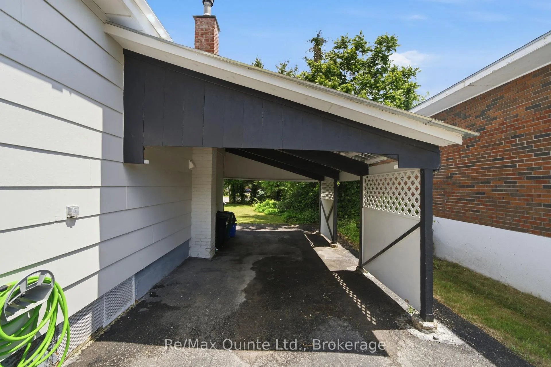 Photo 34 of 261 Sidney Street, Quinte West, Trenton Ward — HOMEH