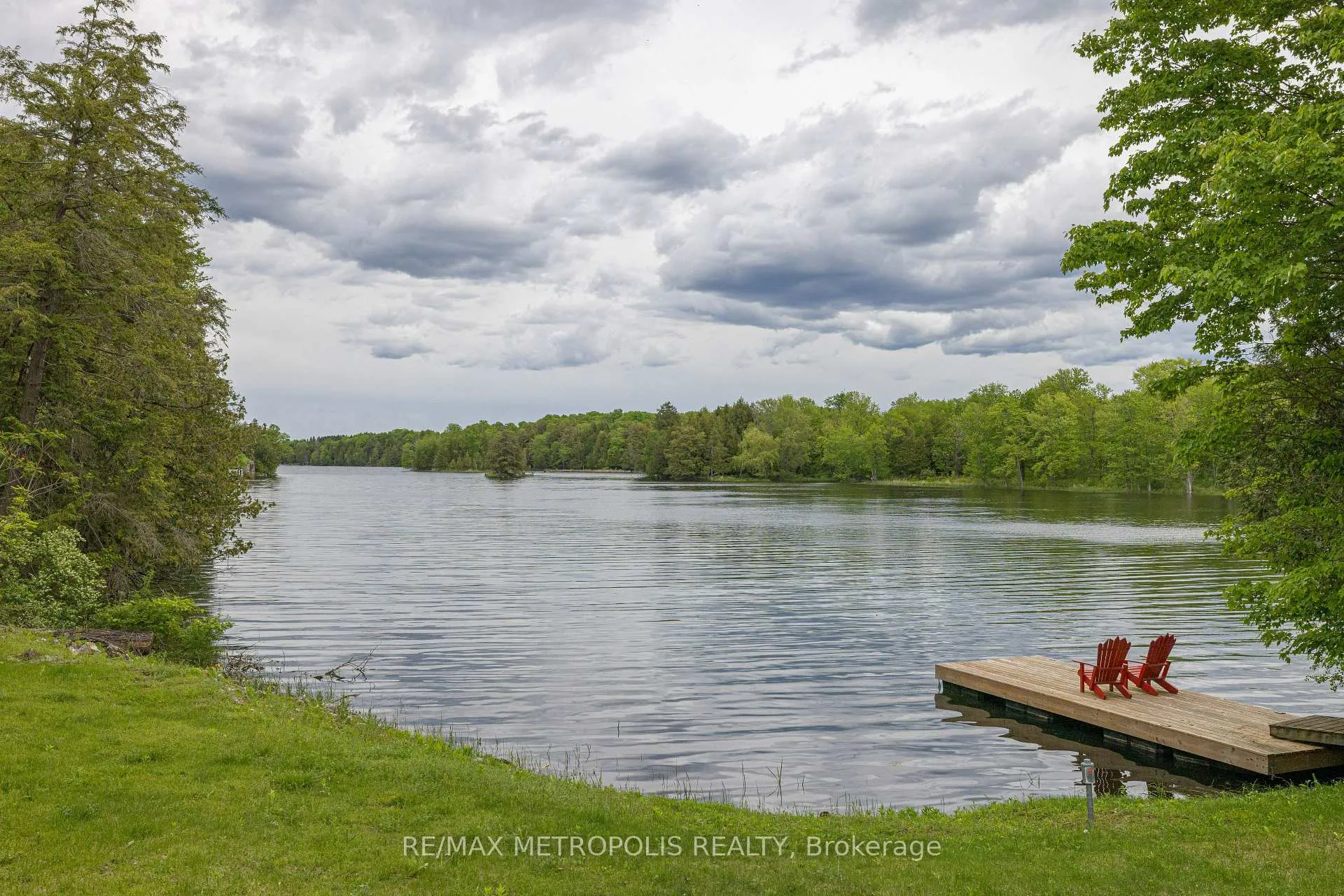 Photo 2 of Unit 114, 763 Narrows Lock Road, Rideau Lakes, Rideau Lakes (North Crosby) Twp — HOMEH