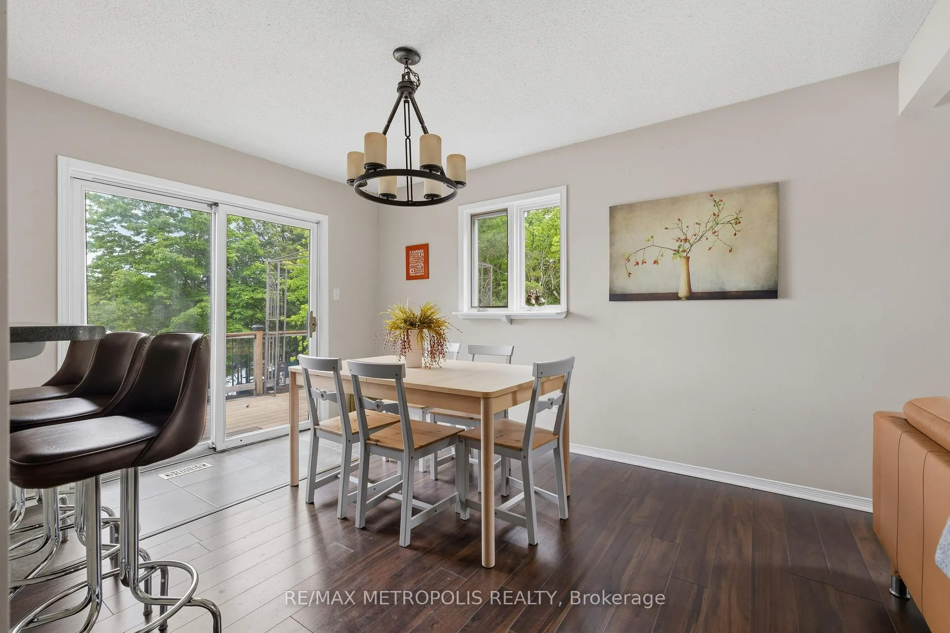 Photo 8 of Unit 114, 763 Narrows Lock Road, Rideau Lakes, Rideau Lakes (North Crosby) Twp — HOMEH