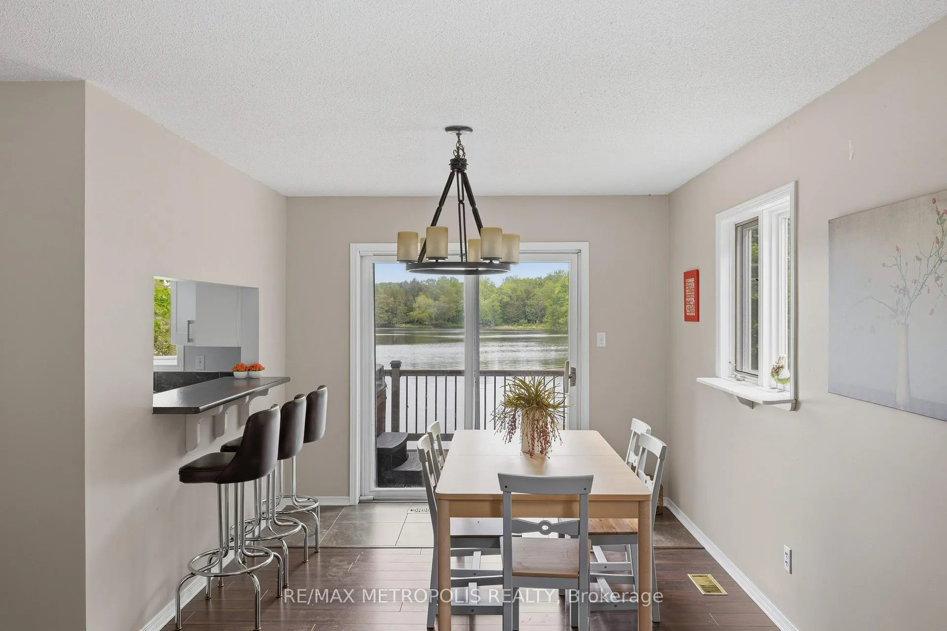 Photo 9 of Unit 114, 763 Narrows Lock Road, Rideau Lakes, Rideau Lakes (North Crosby) Twp — HOMEH