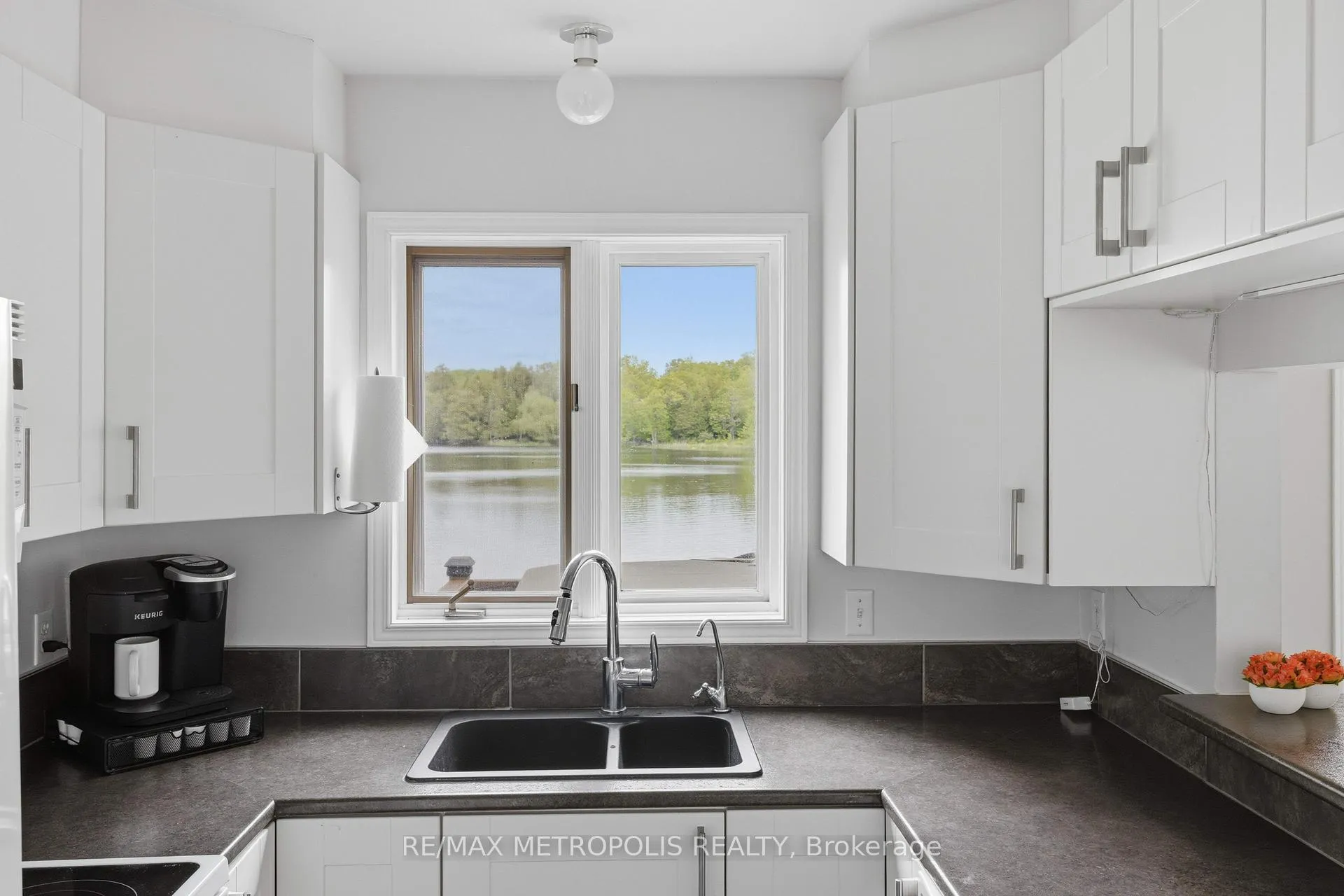 Photo 13 of Unit 114, 763 Narrows Lock Road, Rideau Lakes, Rideau Lakes (North Crosby) Twp — HOMEH