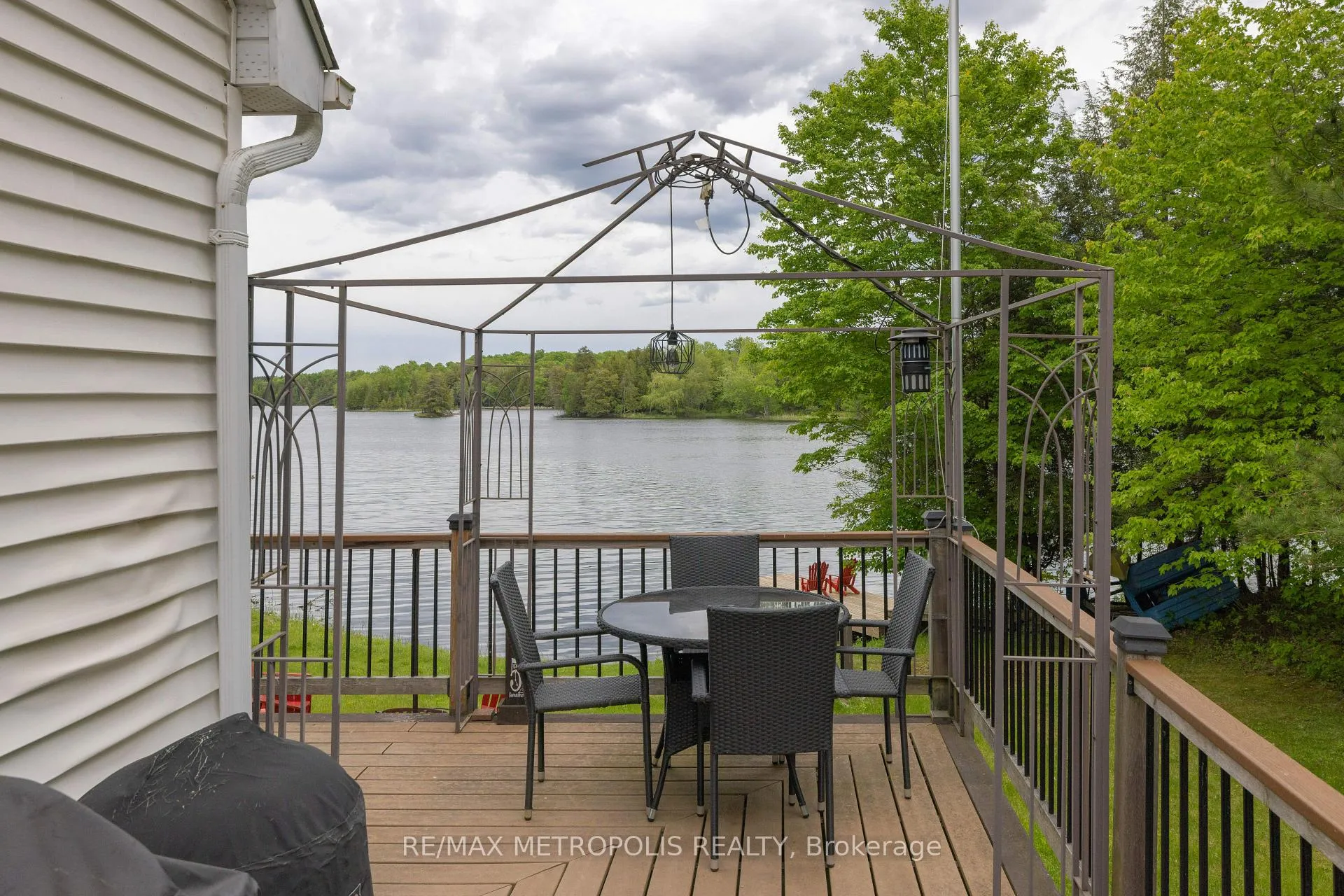 Photo 34 of Unit 114, 763 Narrows Lock Road, Rideau Lakes, Rideau Lakes (North Crosby) Twp — HOMEH
