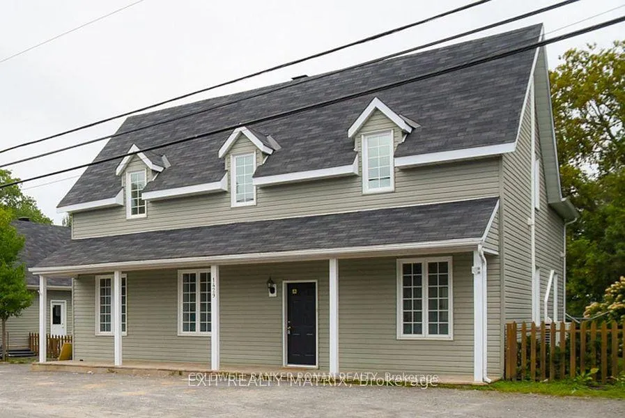 Front of Unit 2, 1429 Meadow Drive