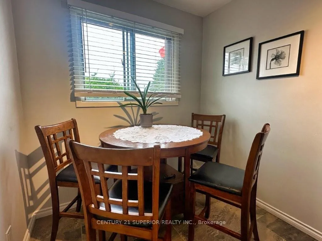 Photo 7 of 242 Empire Ave, Thunder Bay, Westfort — HOMEH