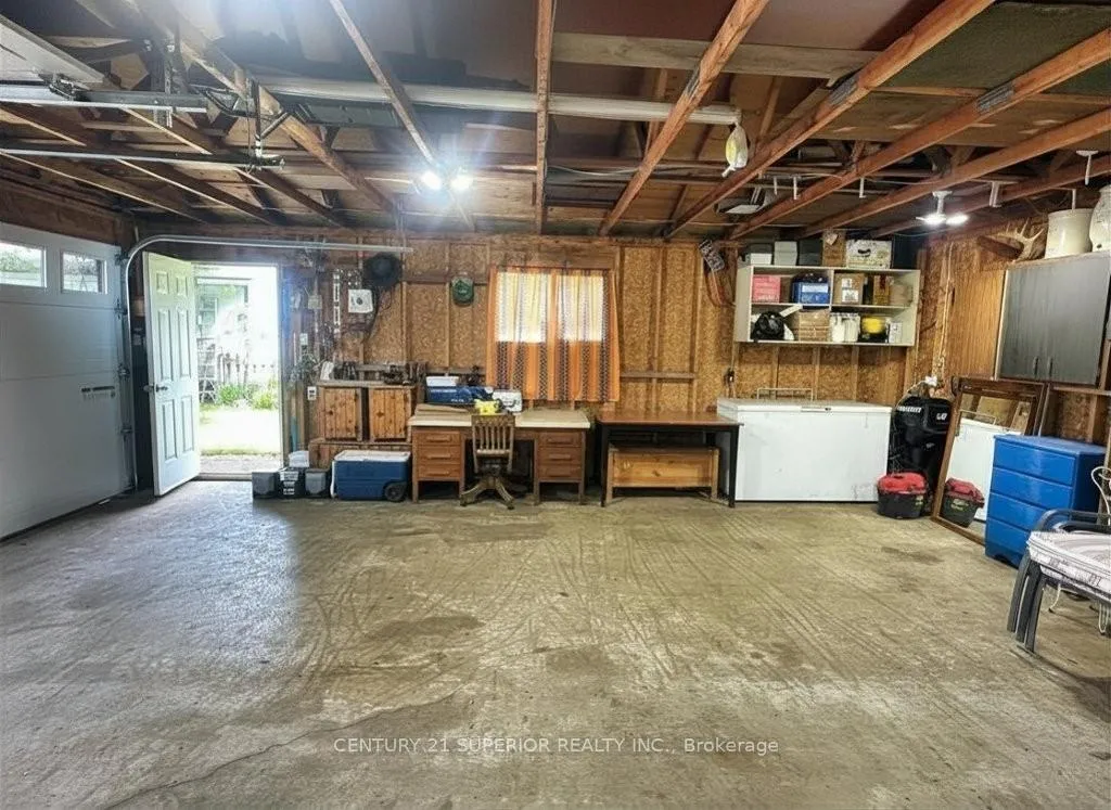 Photo 40 of 242 Empire Ave, Thunder Bay, Westfort — HOMEH