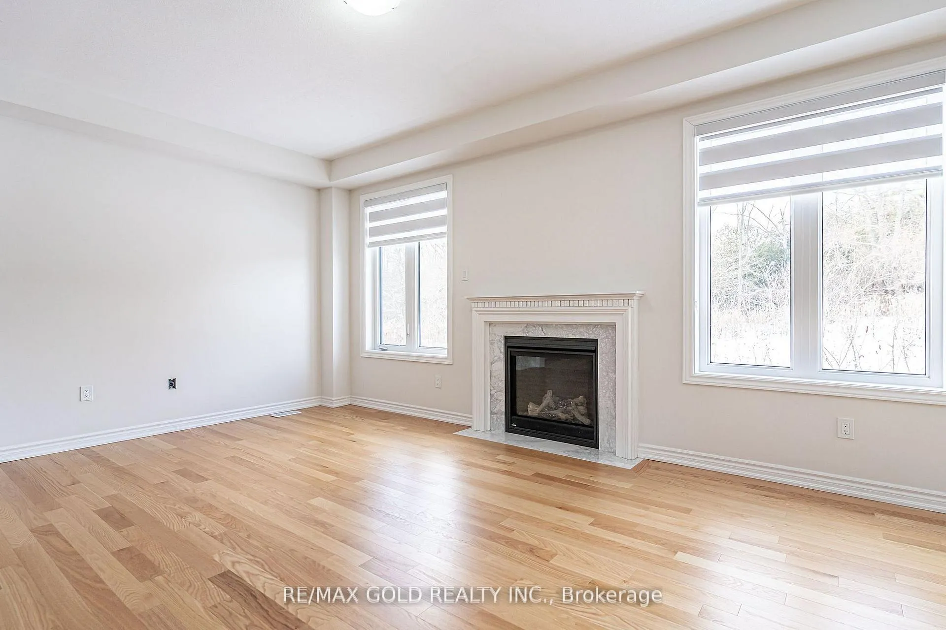 Photo 13 of 33 Gilham Way, Brant, Paris — HOMEH