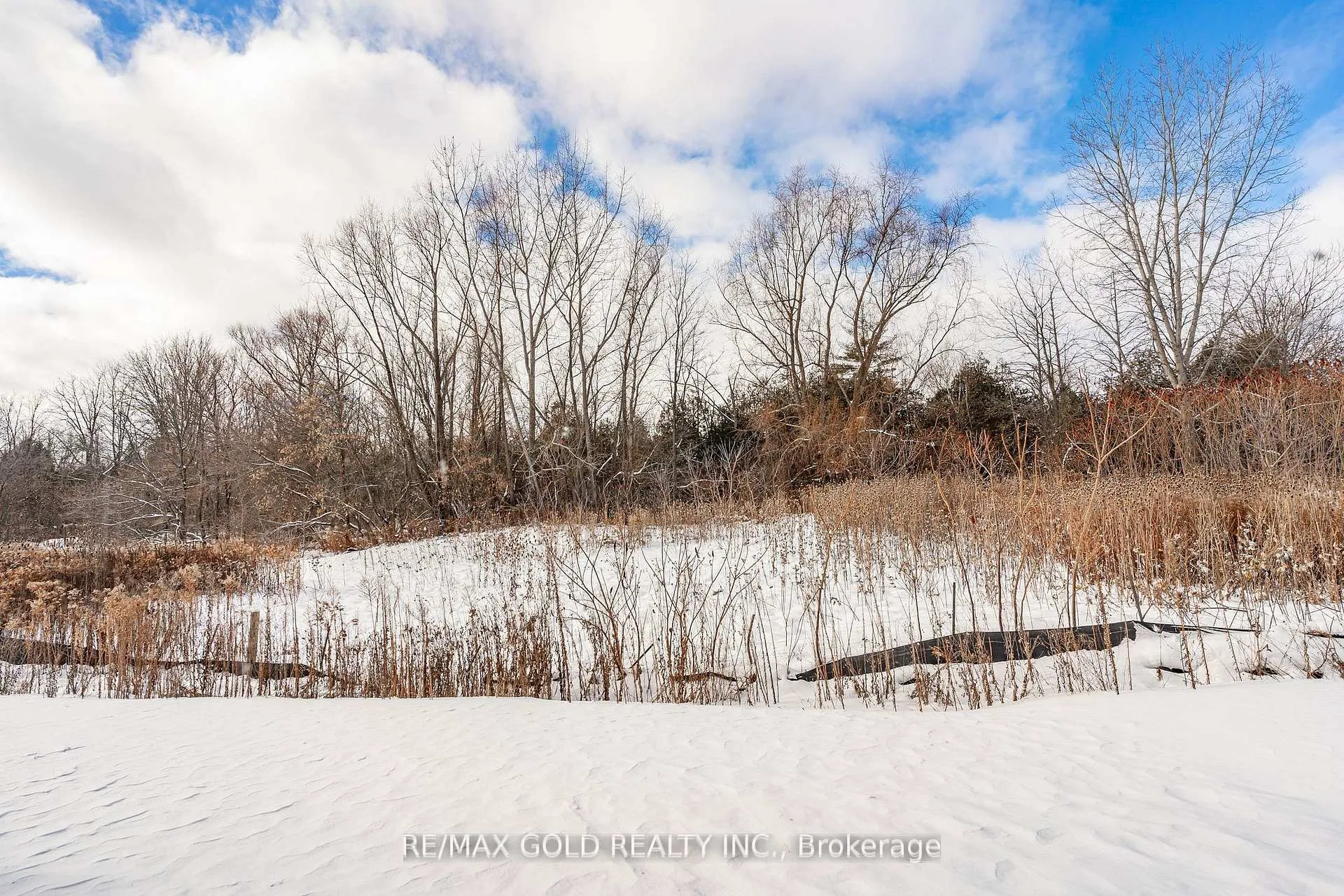 Photo 21 of 33 Gilham Way, Brant, Paris — HOMEH
