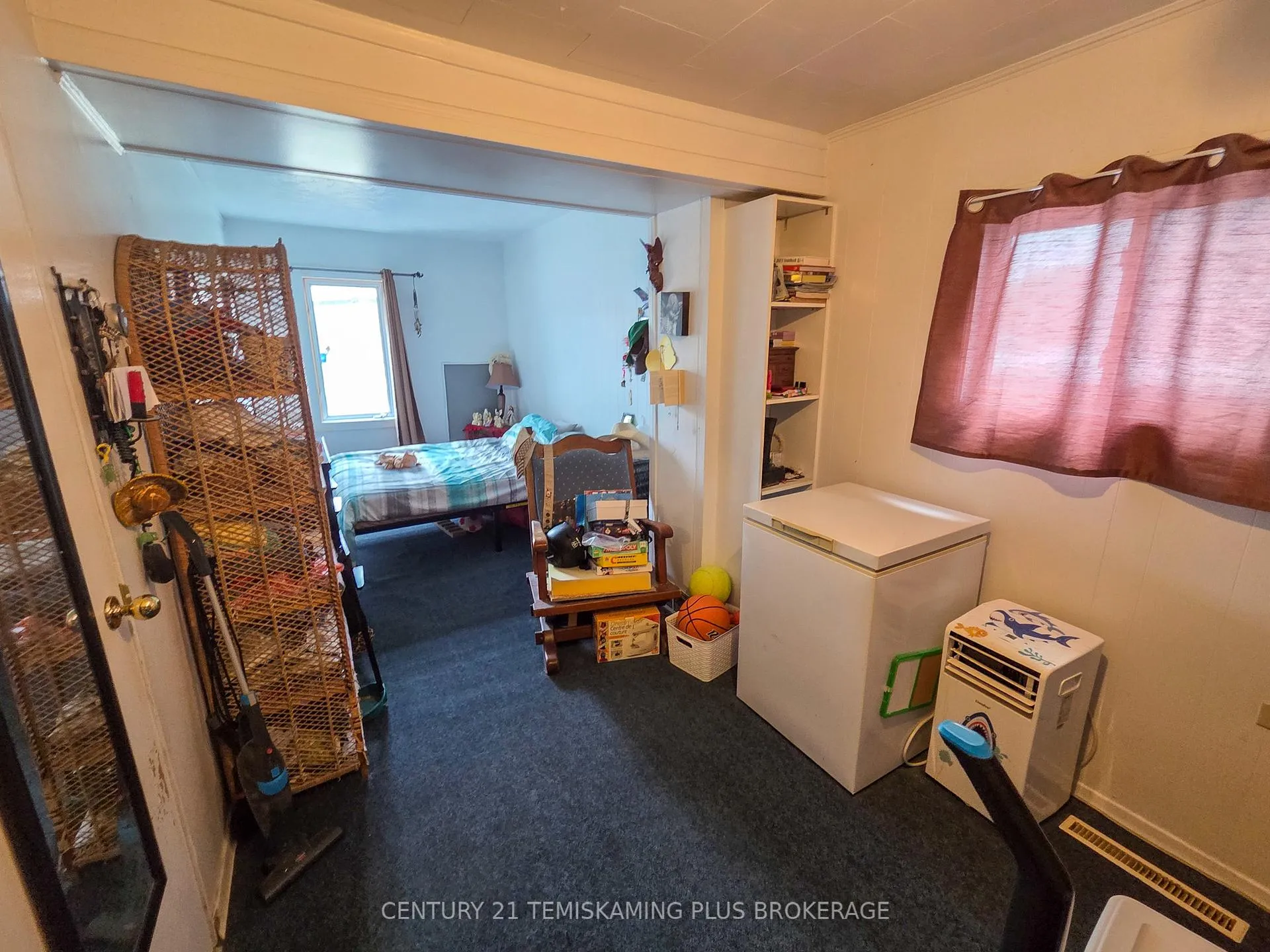 Photo 11 of 37 Jaffray Street, Temiskaming Shores, New Liskeard — HOMEH